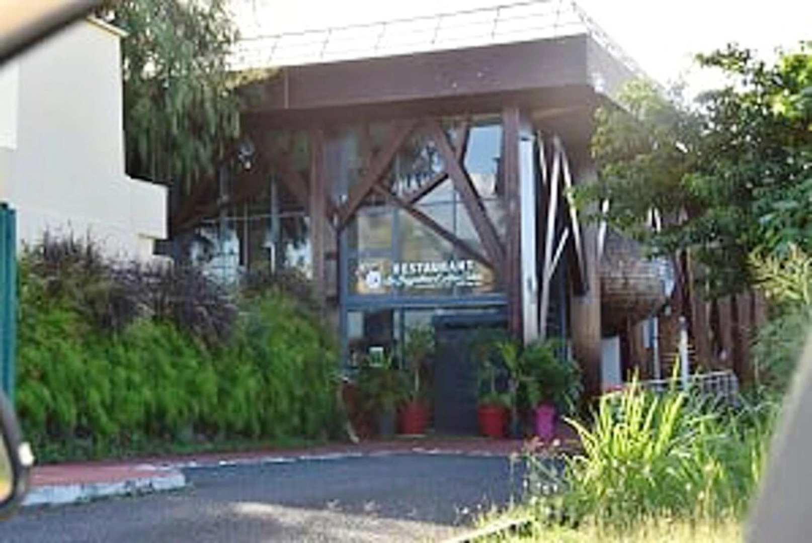 Studio in Baie Mahault, With Wonderful City View and Wifi