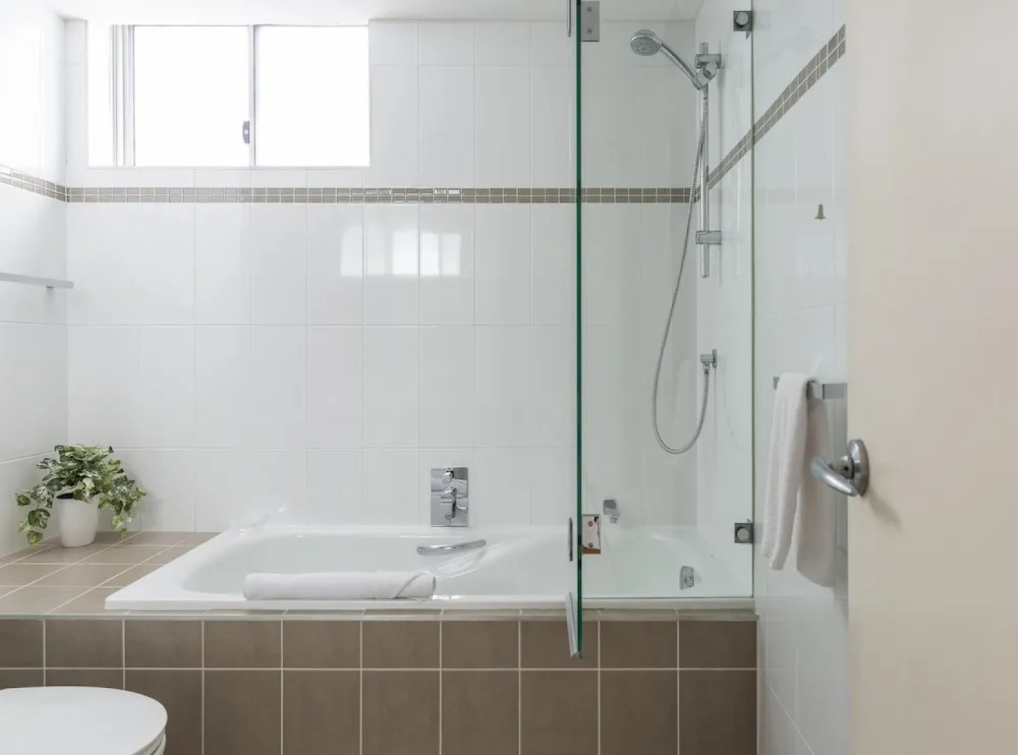 BONDI PAD-hosted by L'Abode