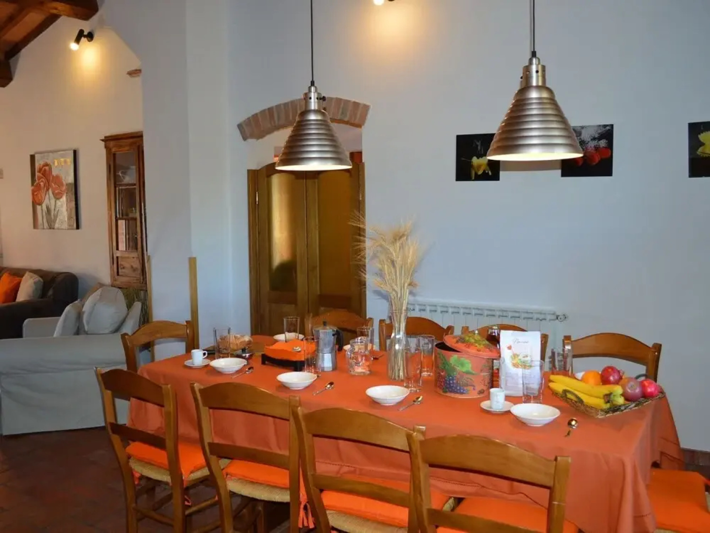 Villa With Private Pool, Immersed in the Gorgeous Countryside of Asciano