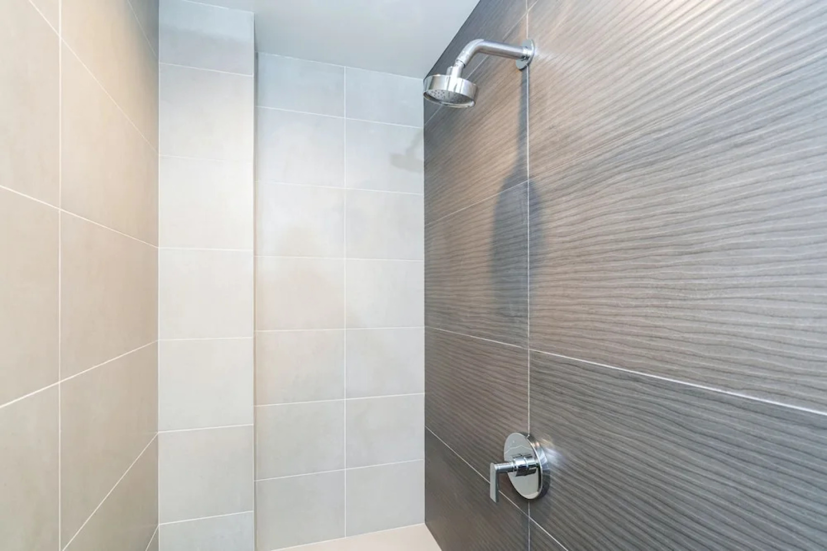 Loft House 101 AT Transfer by Exceptional Stays