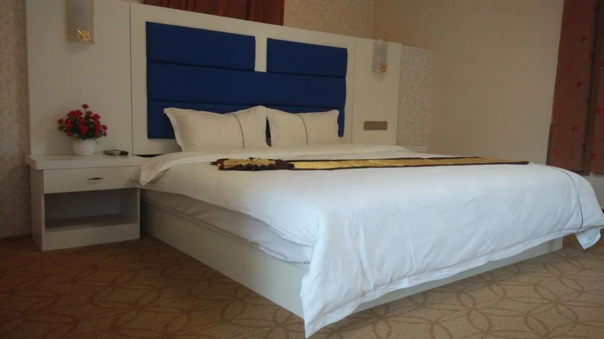Yitu Hotel