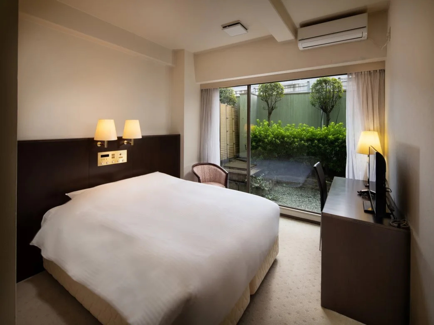 APA HOTEL Osaka Kadomashi Ekimae