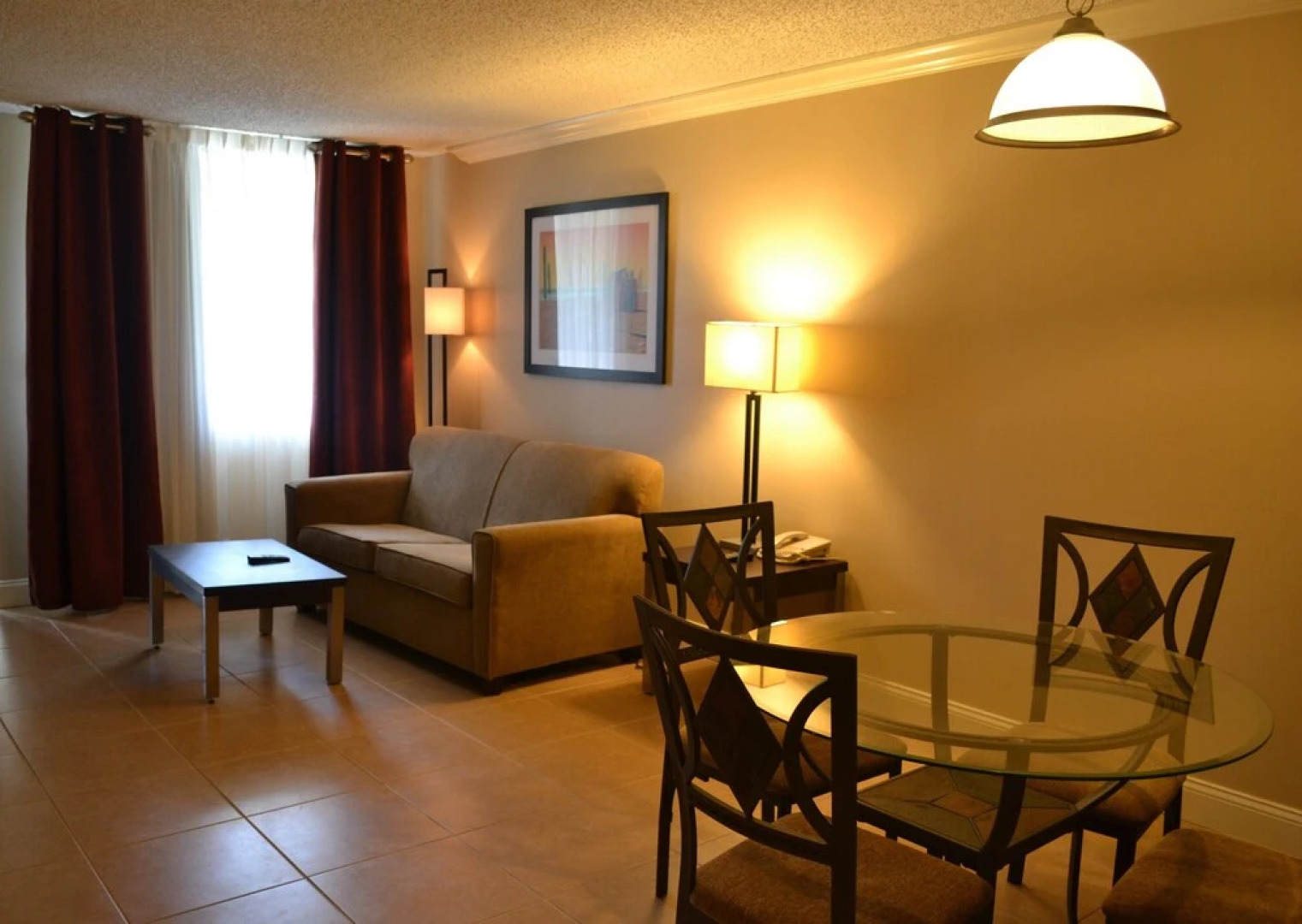 Econo Lodge Inn & Suites Fort Lauderdale North