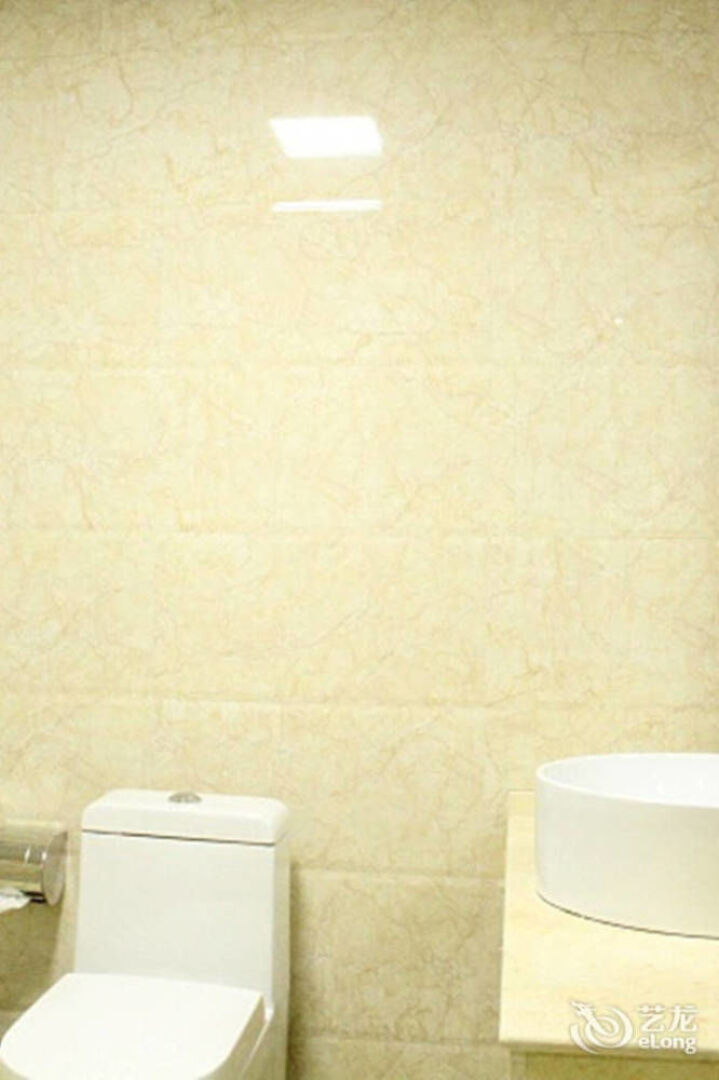 Aishangke Chain Hotel (Train Station)