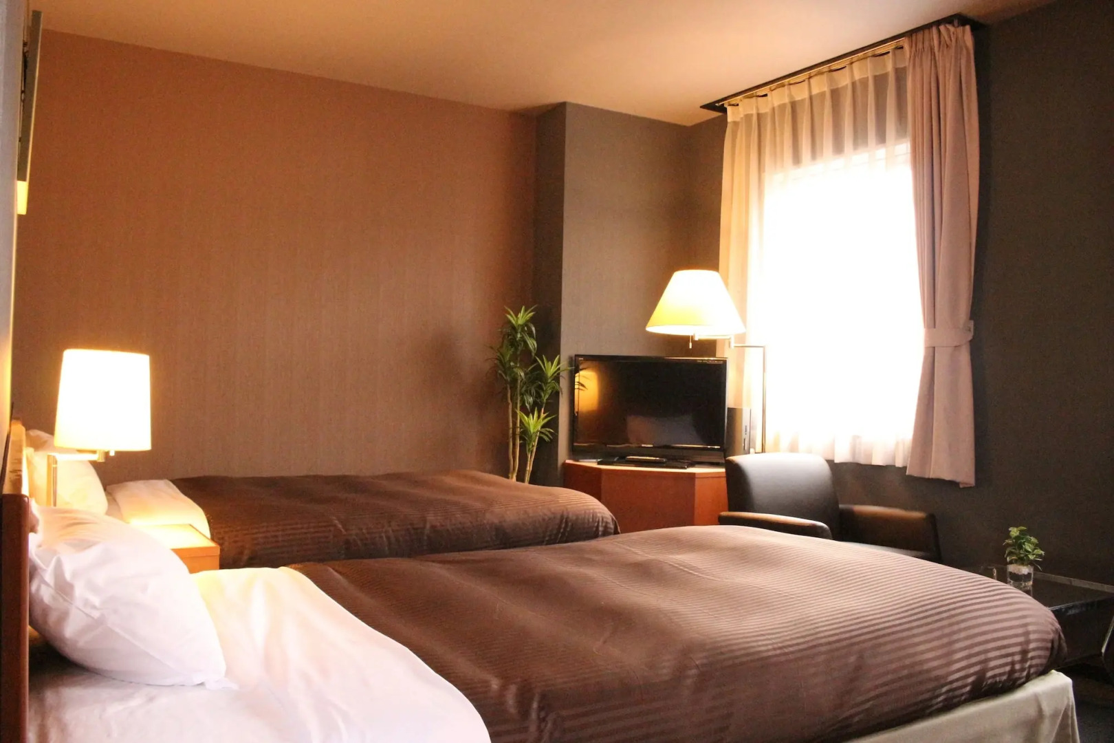 HOTEL LiVEMAX Hiratsuka Ekimae