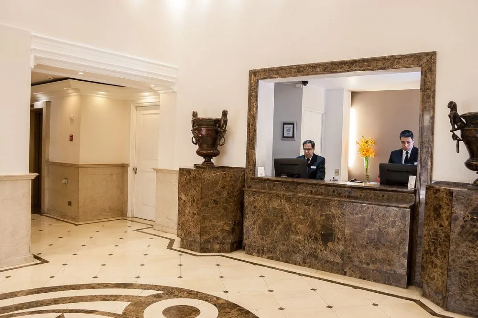 Plaza El Bosque San Sebastian