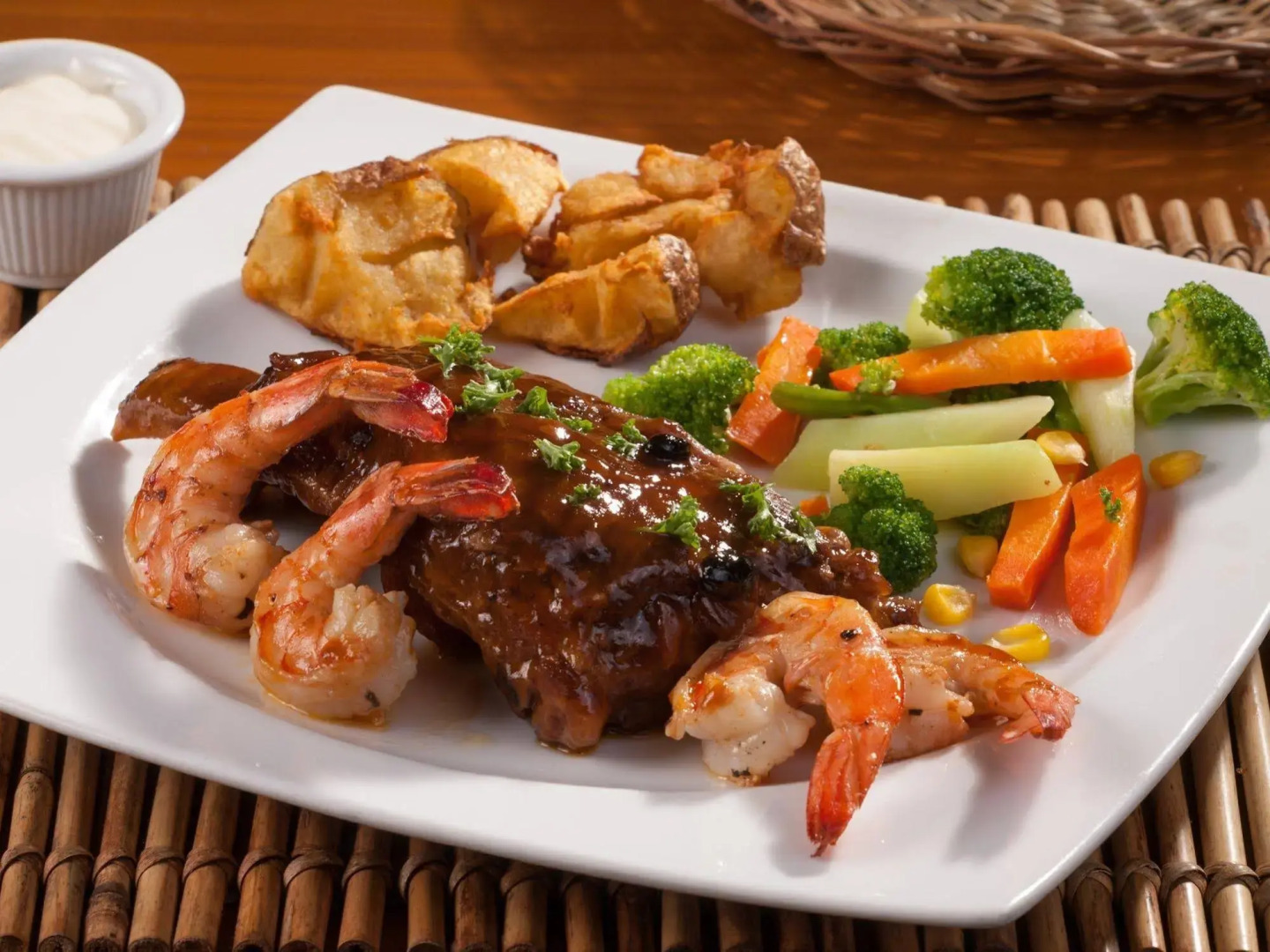 White Rock Waterpark and Beach Hotel