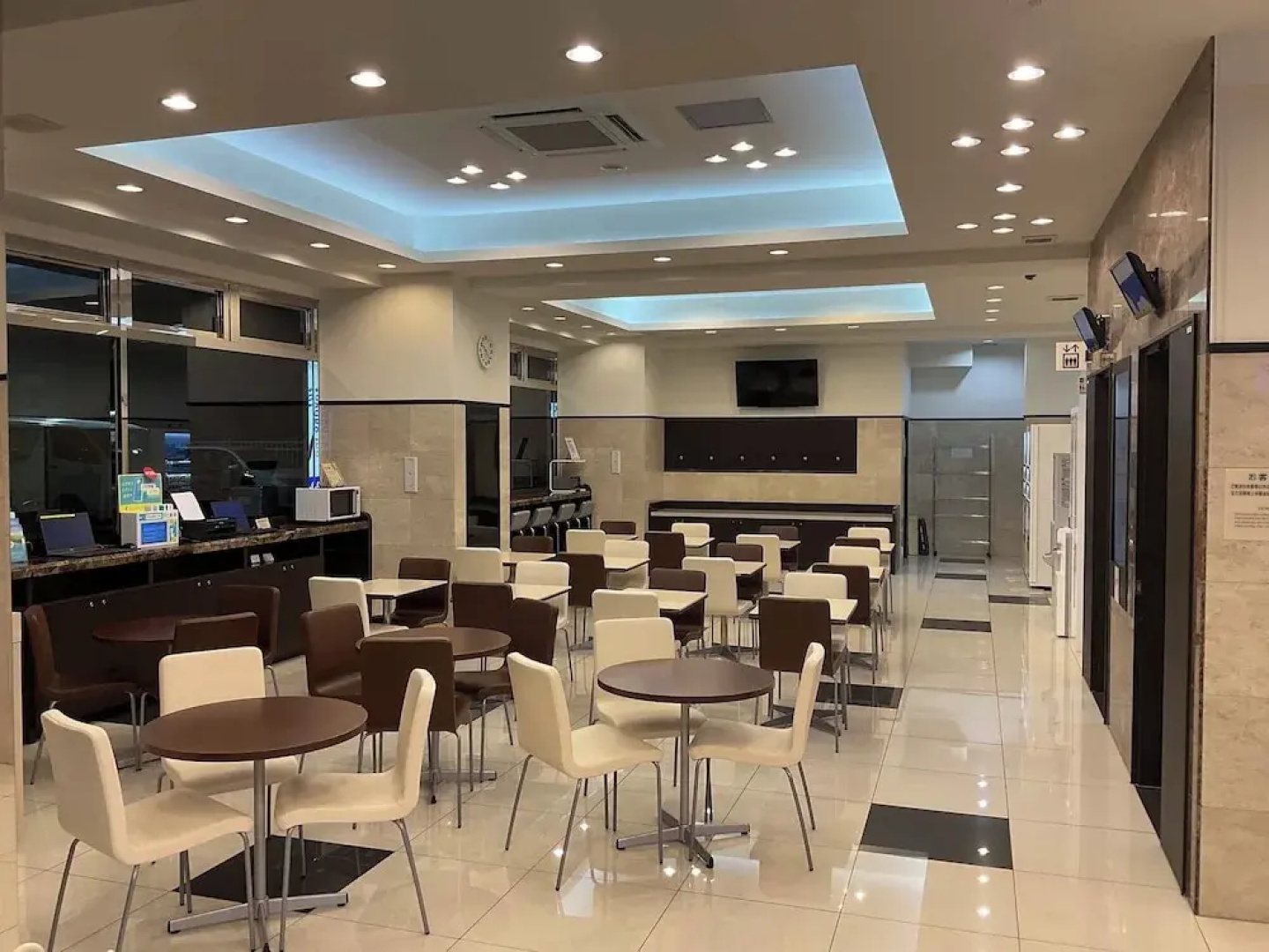 Toyoko Inn Tsukuba Express Nagareyama-Otakanomori Ekimae
