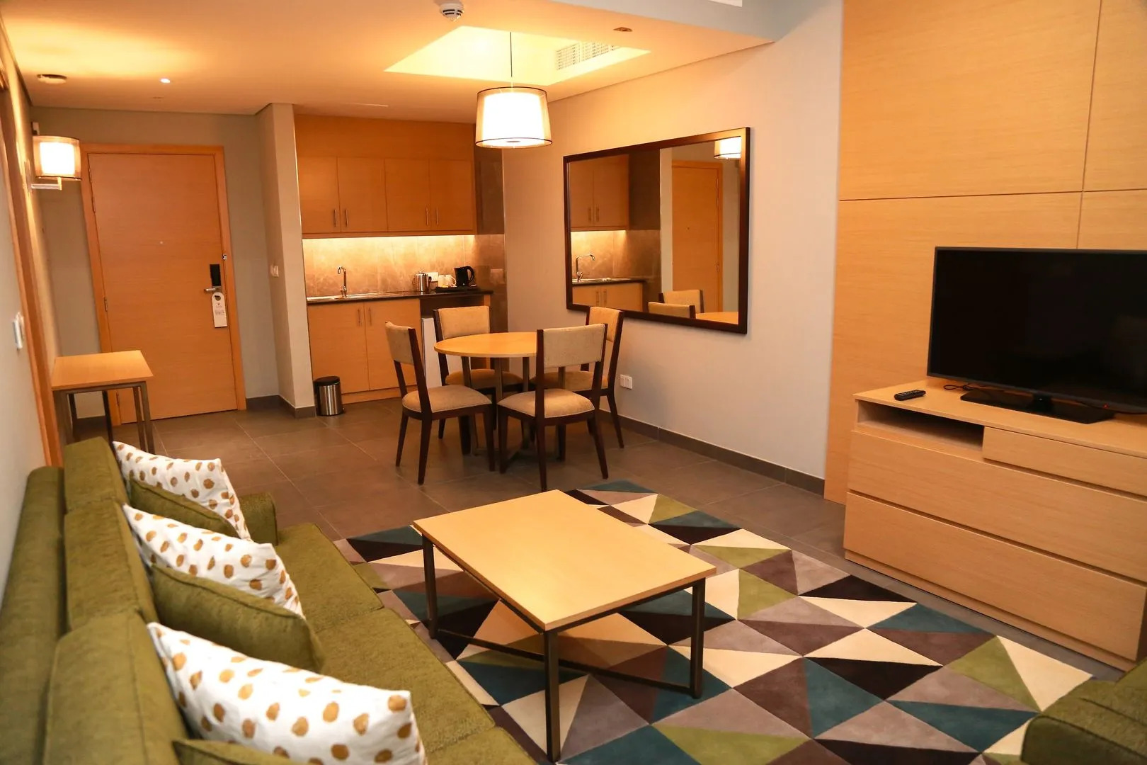 Top Ayla Ibri Hotel And Mall