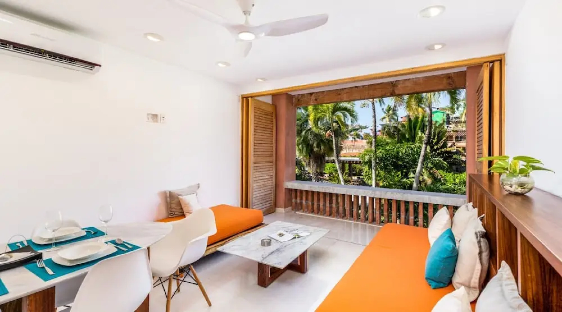 Condo 223 El Careyes Club & Residences