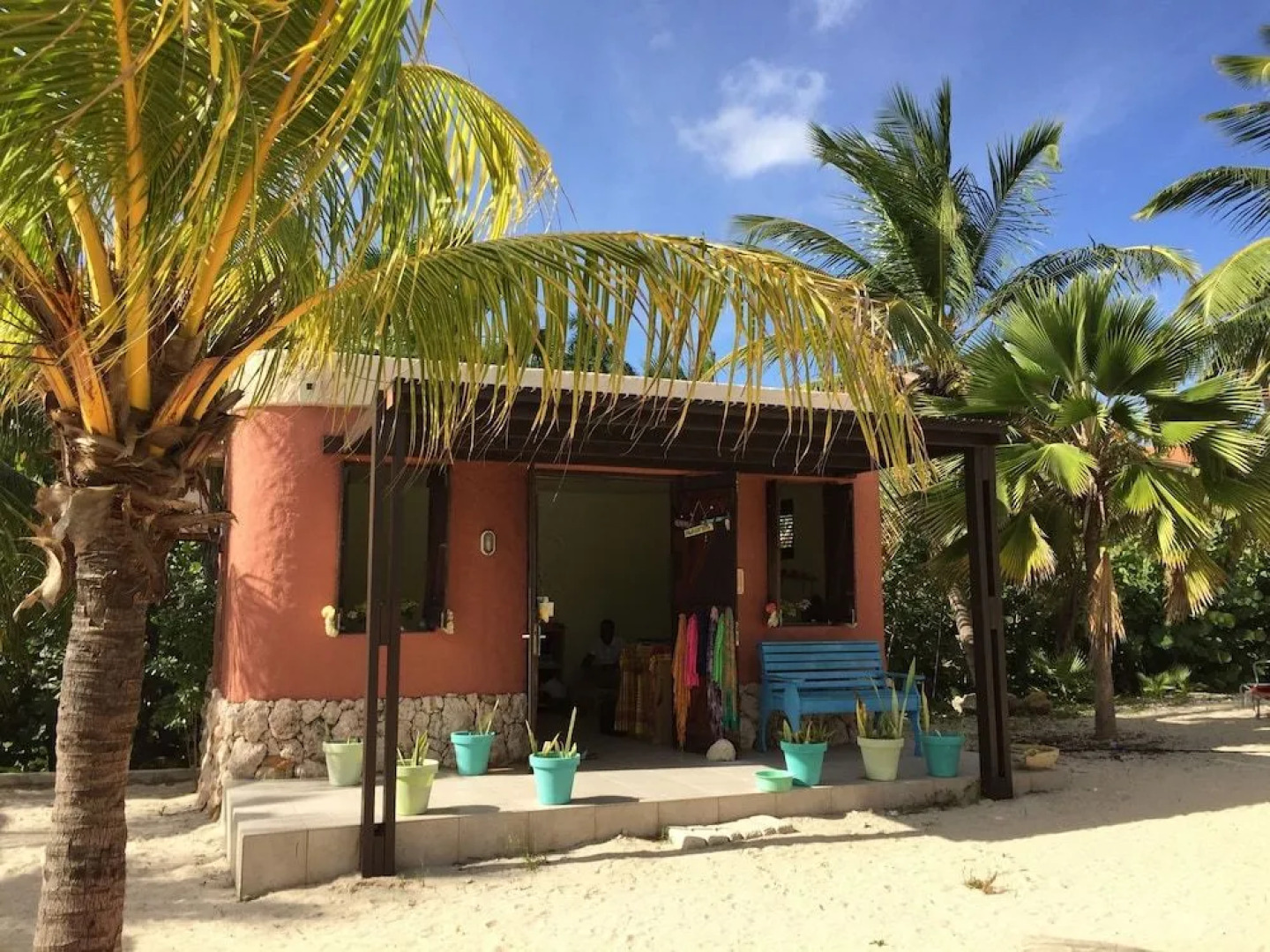 Blue Bay Beach Villas