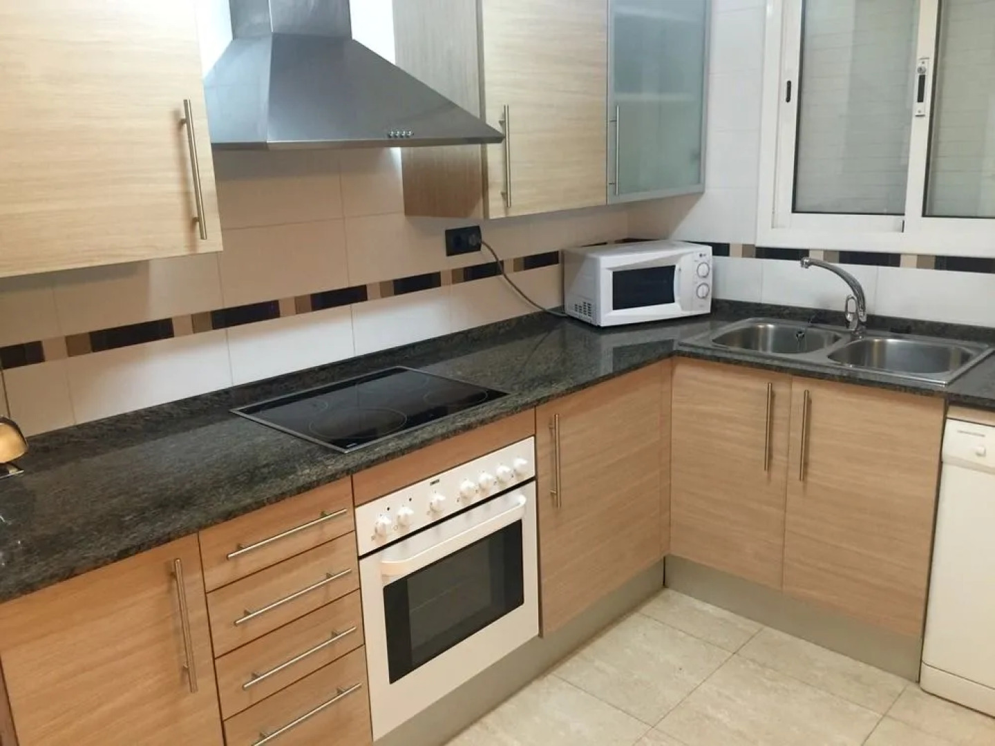 Apartamentos Golden Beach