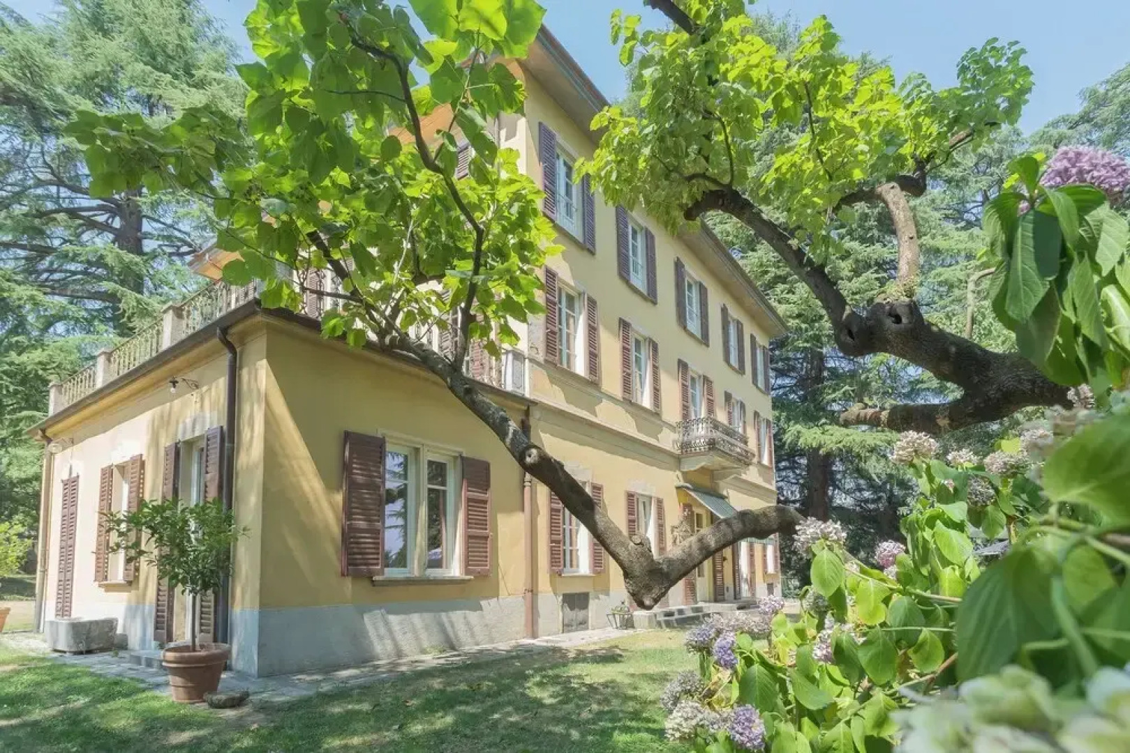 Villa Ca' Moneta Albavilla by Rent all Como