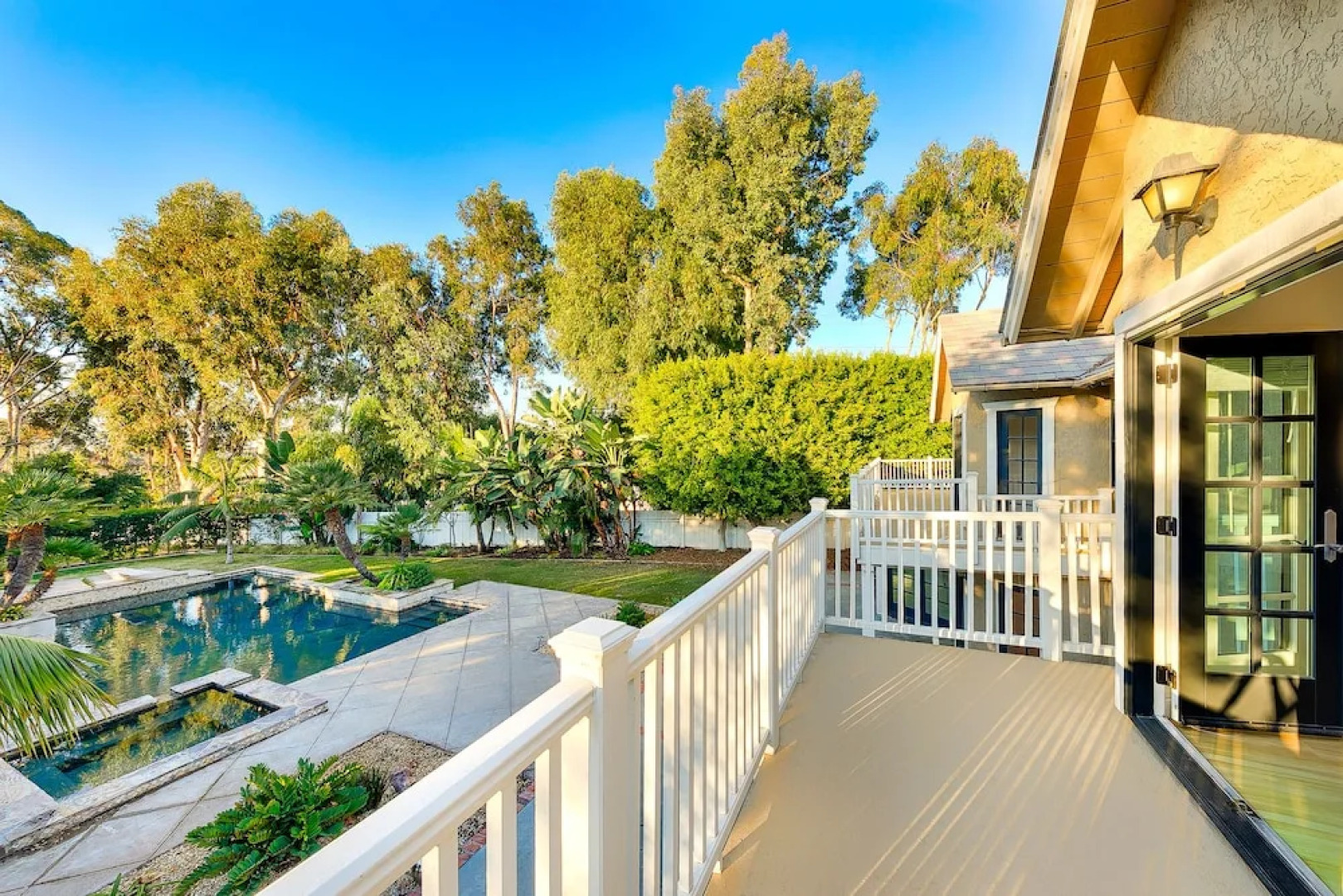 5BDRM Villa Via Mil Cumbres