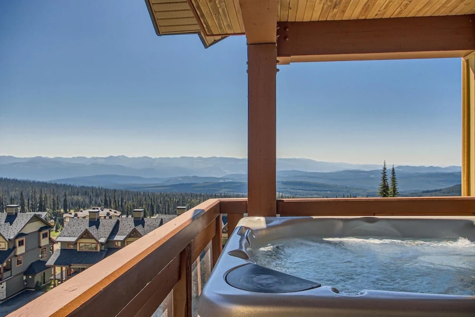 The Crescent by Okanagan Premier