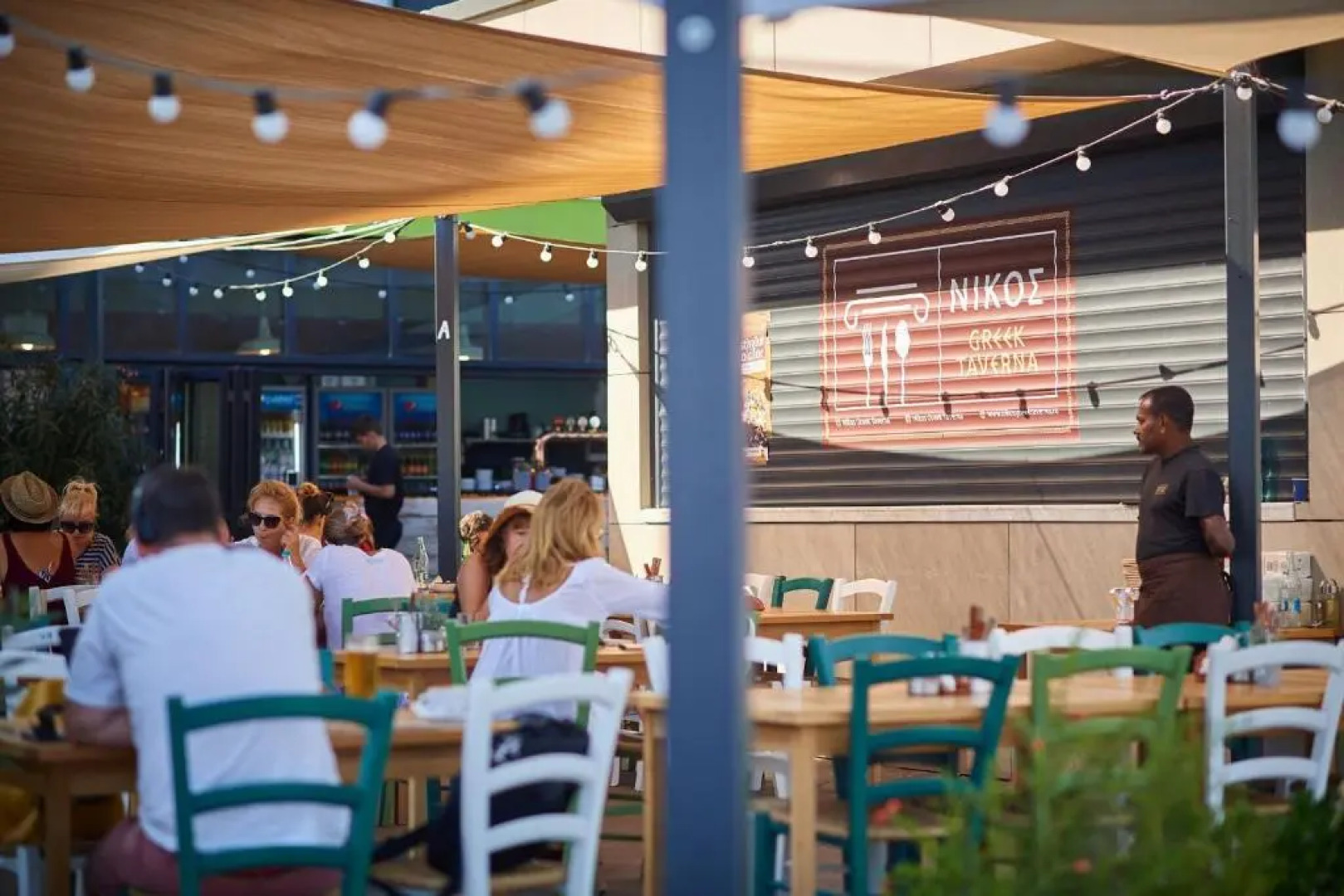 Golden Sunrise studio Spa n Pools Beach resort