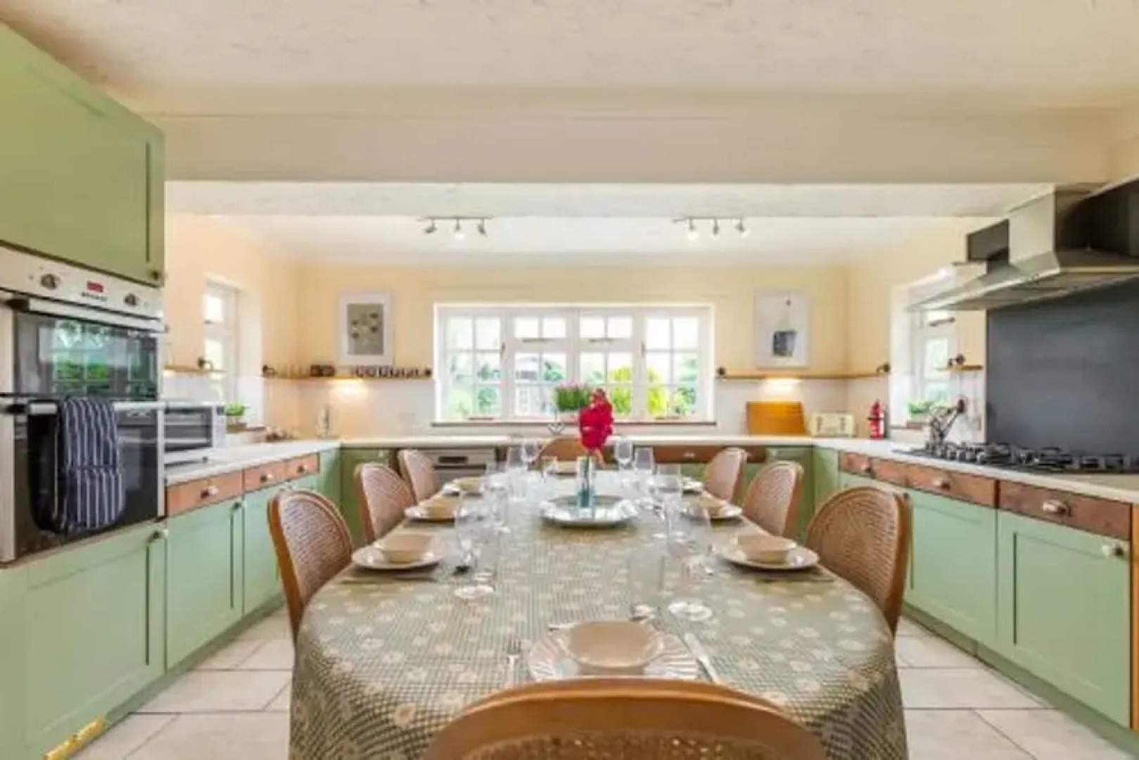 Host Stay Alderfen View