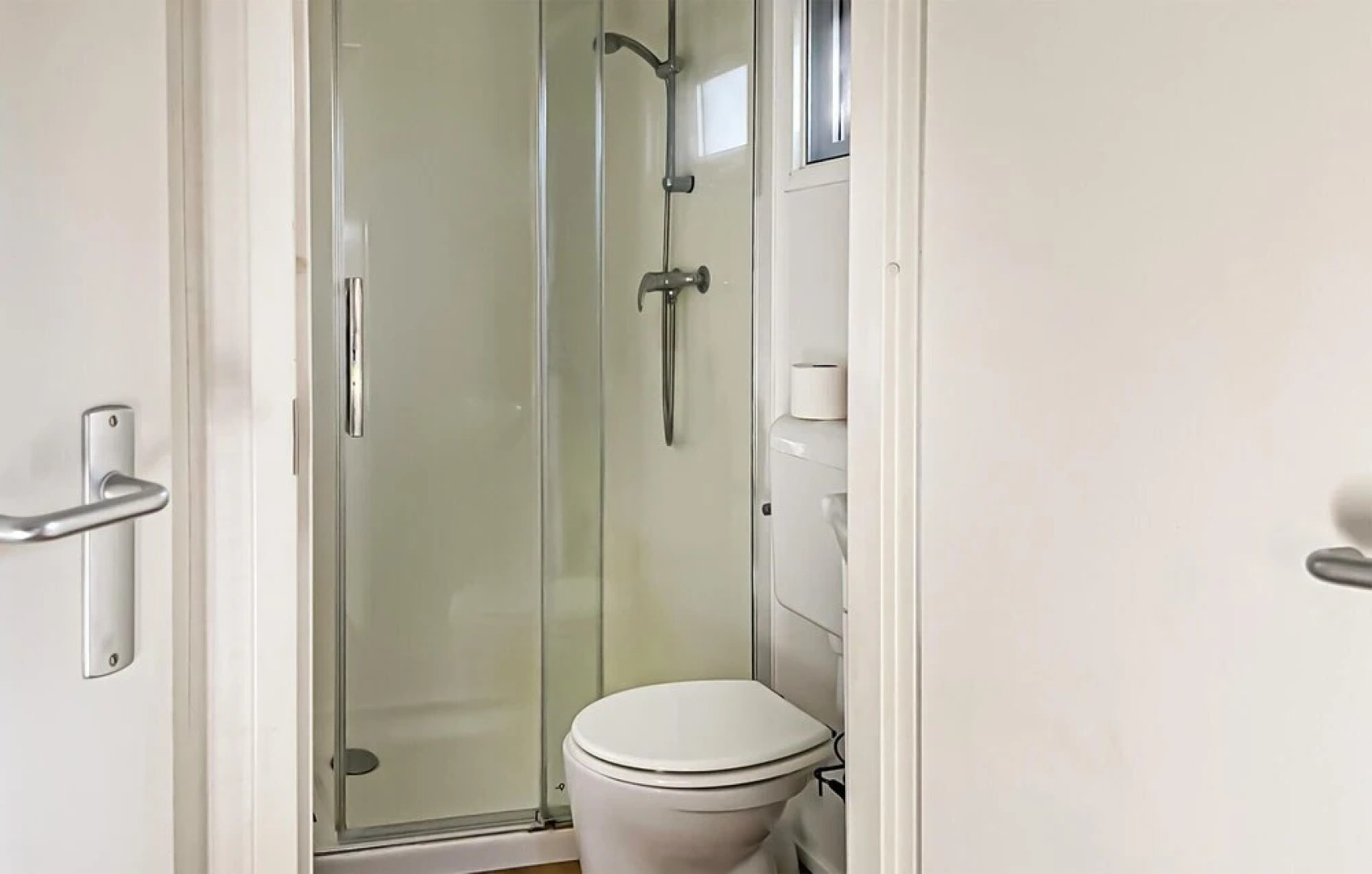 Awesome Home in Oosterwolde With Wifi and 2 Bedrooms