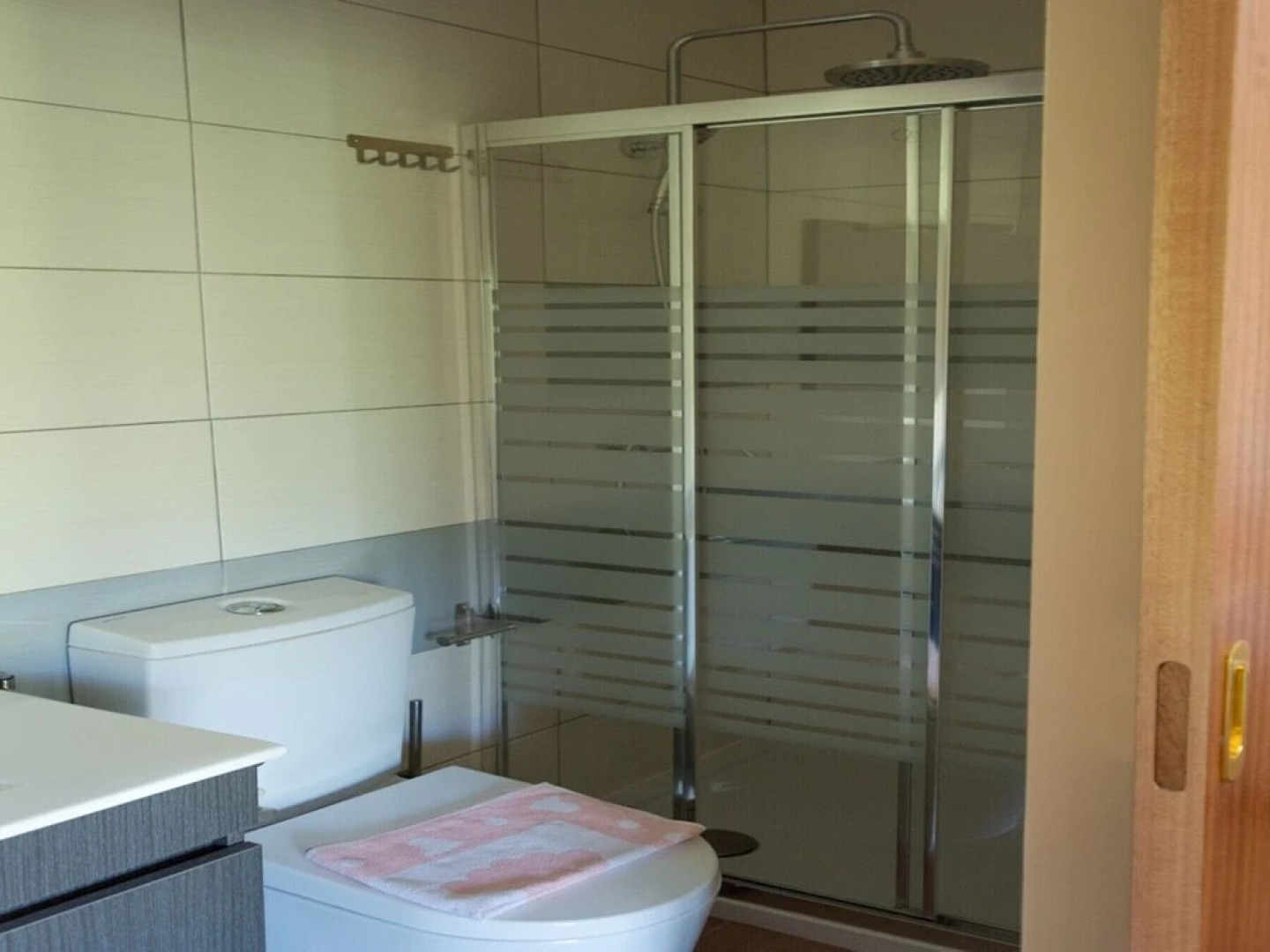 Pet Friendly and Gametable - Mystay