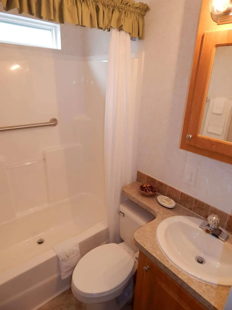 Road Runner Travel Resort - Caravan Park