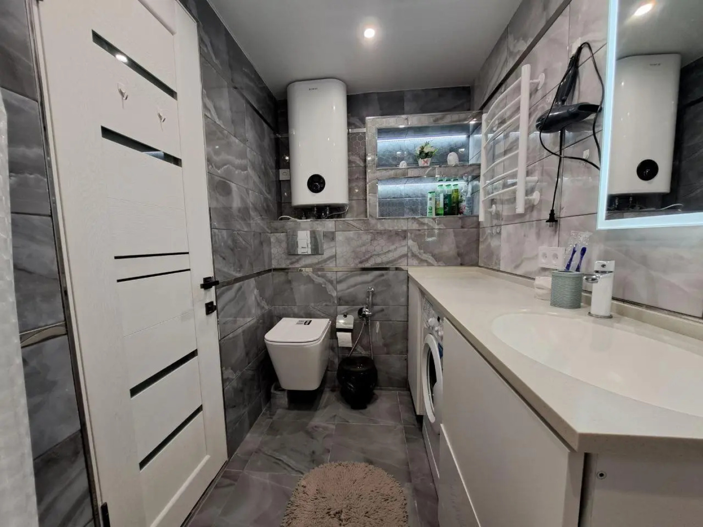 Сладкая подушка в микрорайоне 202