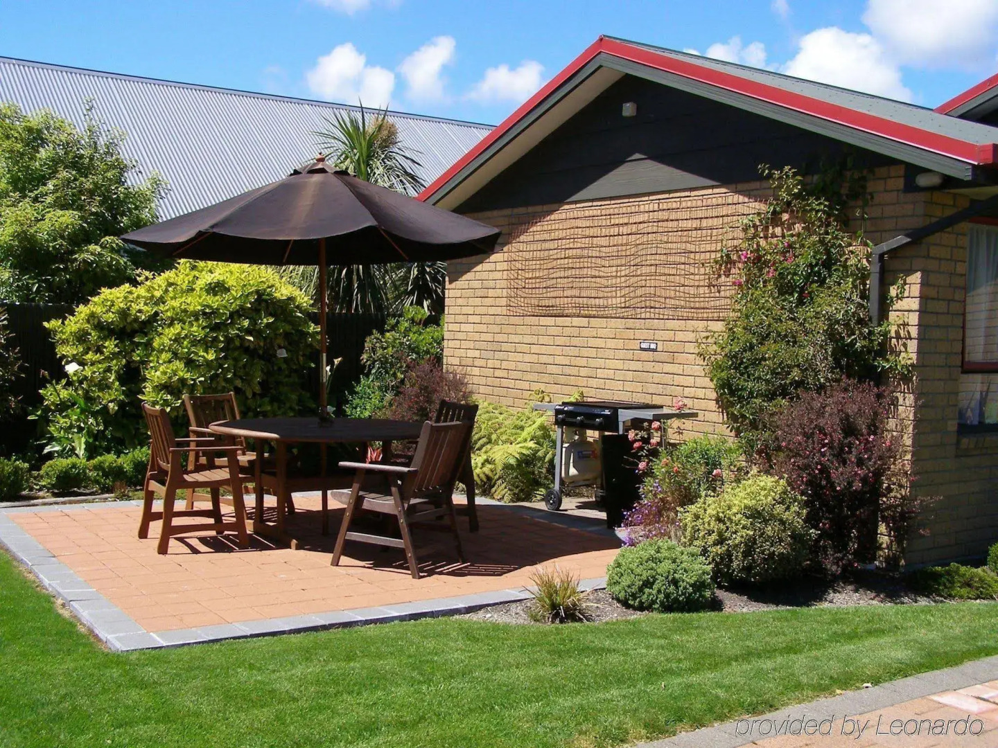 ASURE Highpark Motor Inn