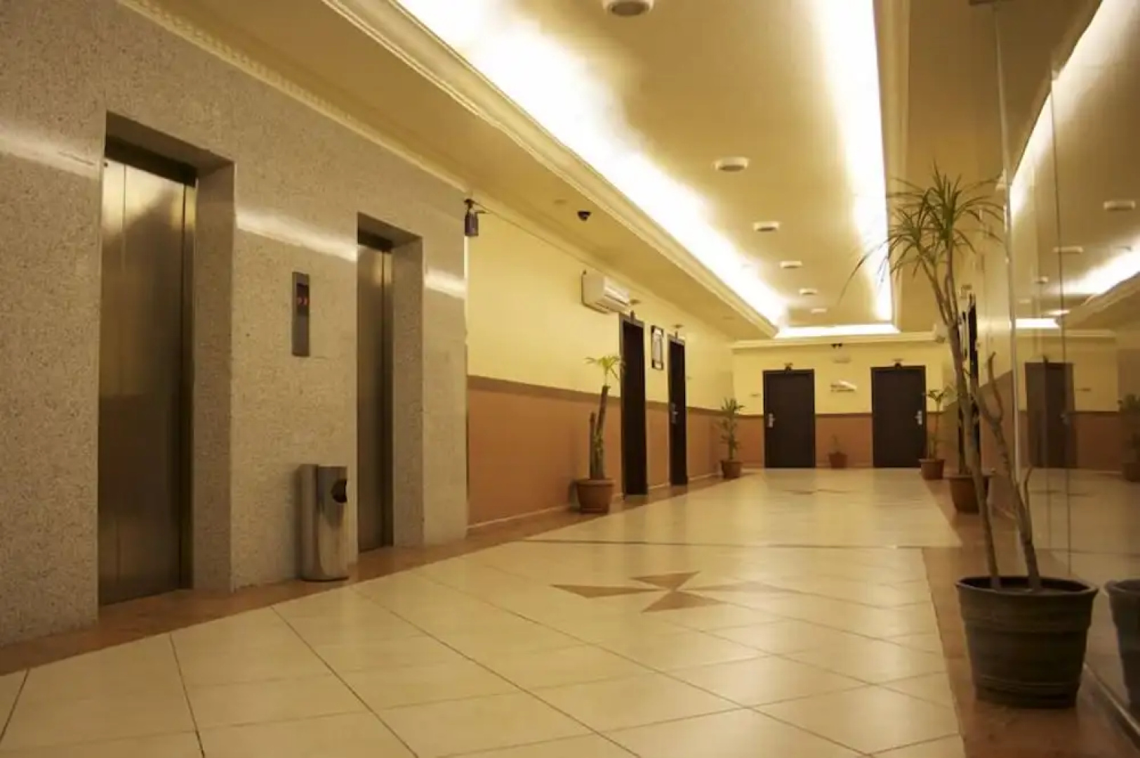 Peninsula Suites