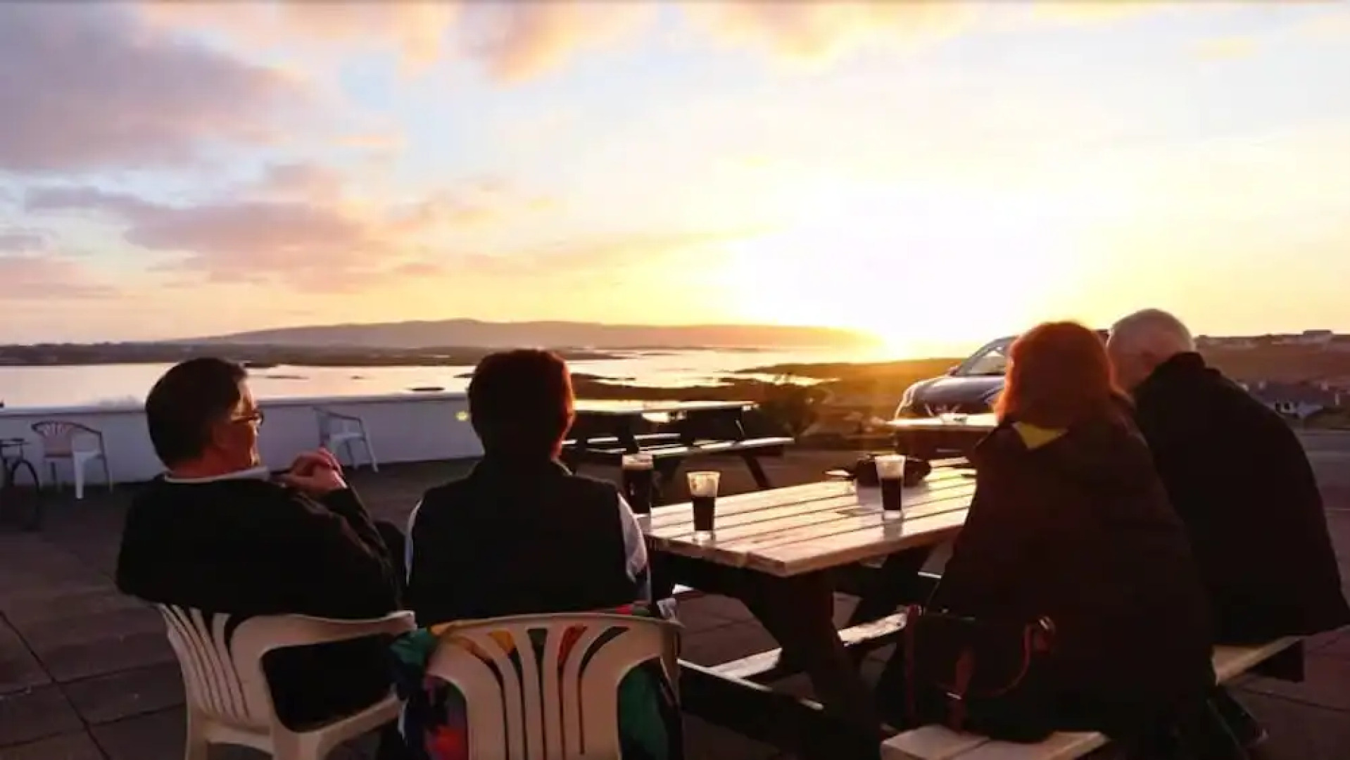 Carey's Viking House Hotel