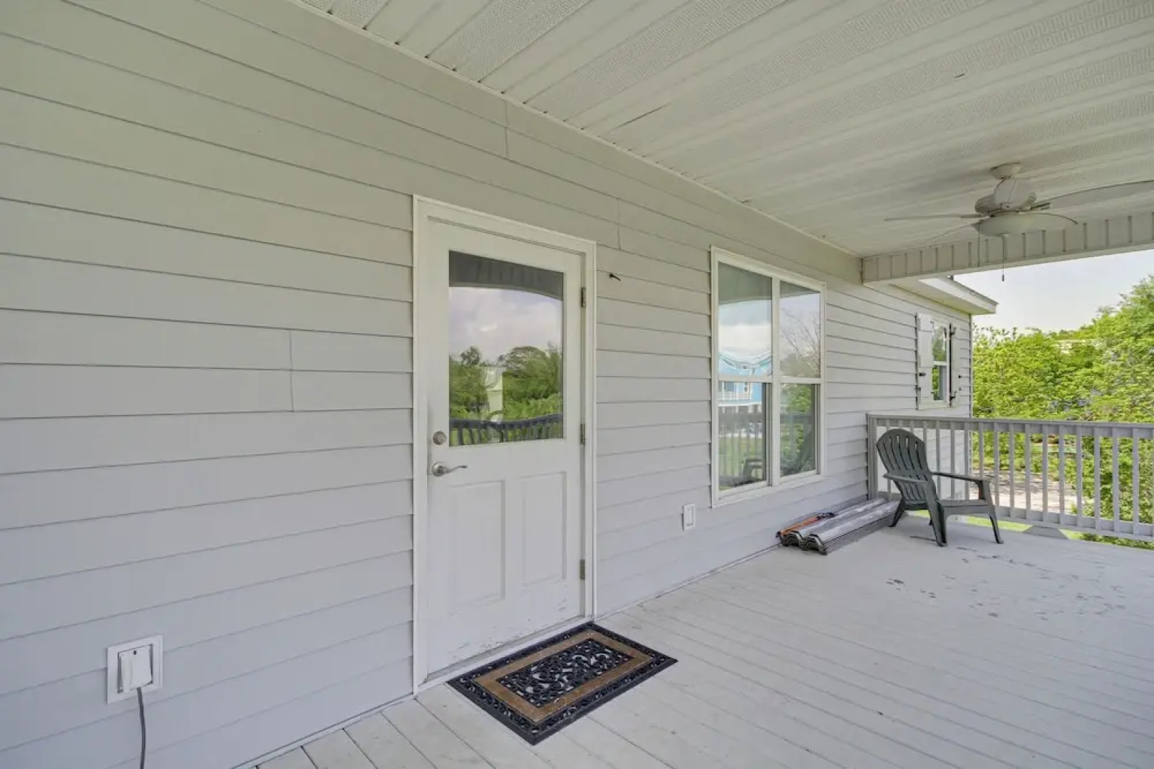 Waveland Vacation Rental - Walk to the Beach!