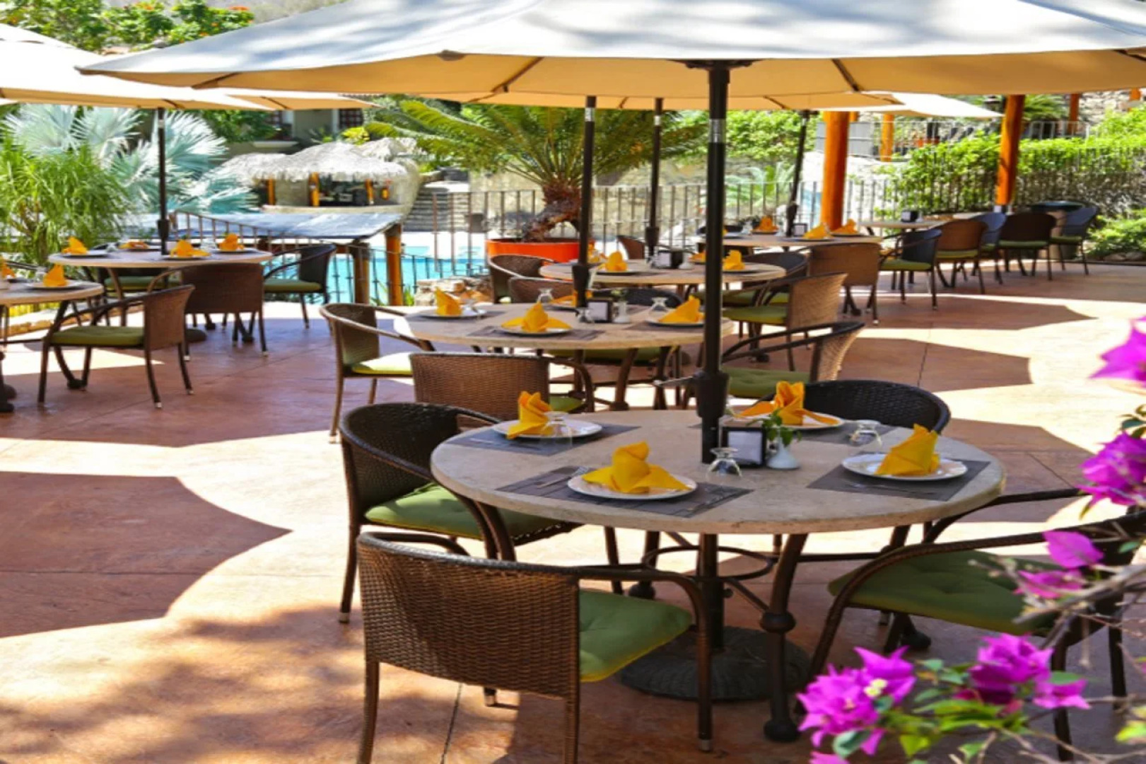 Binniguenda Huatulco & Beach Club