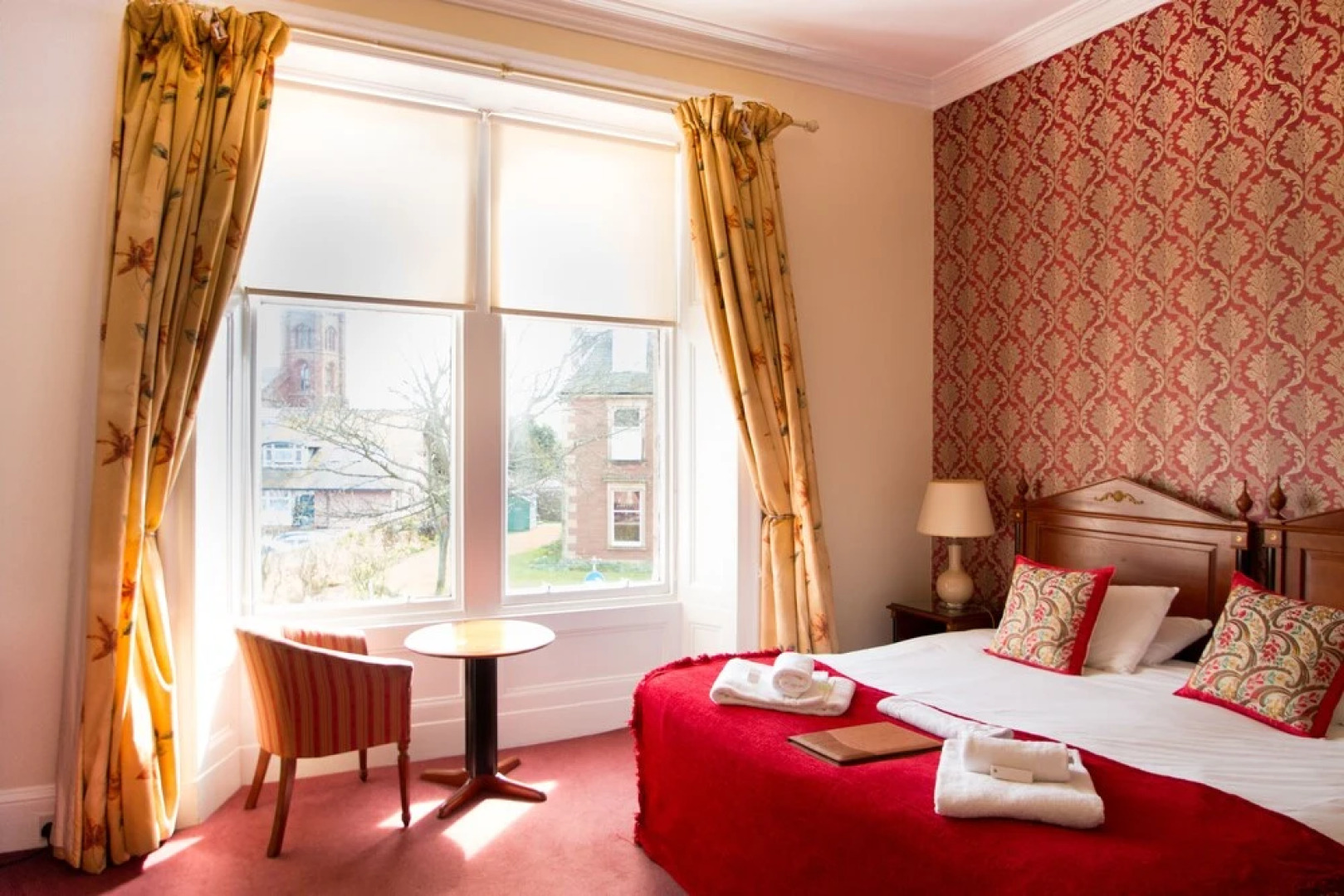 Royal Mackintosh Hotel