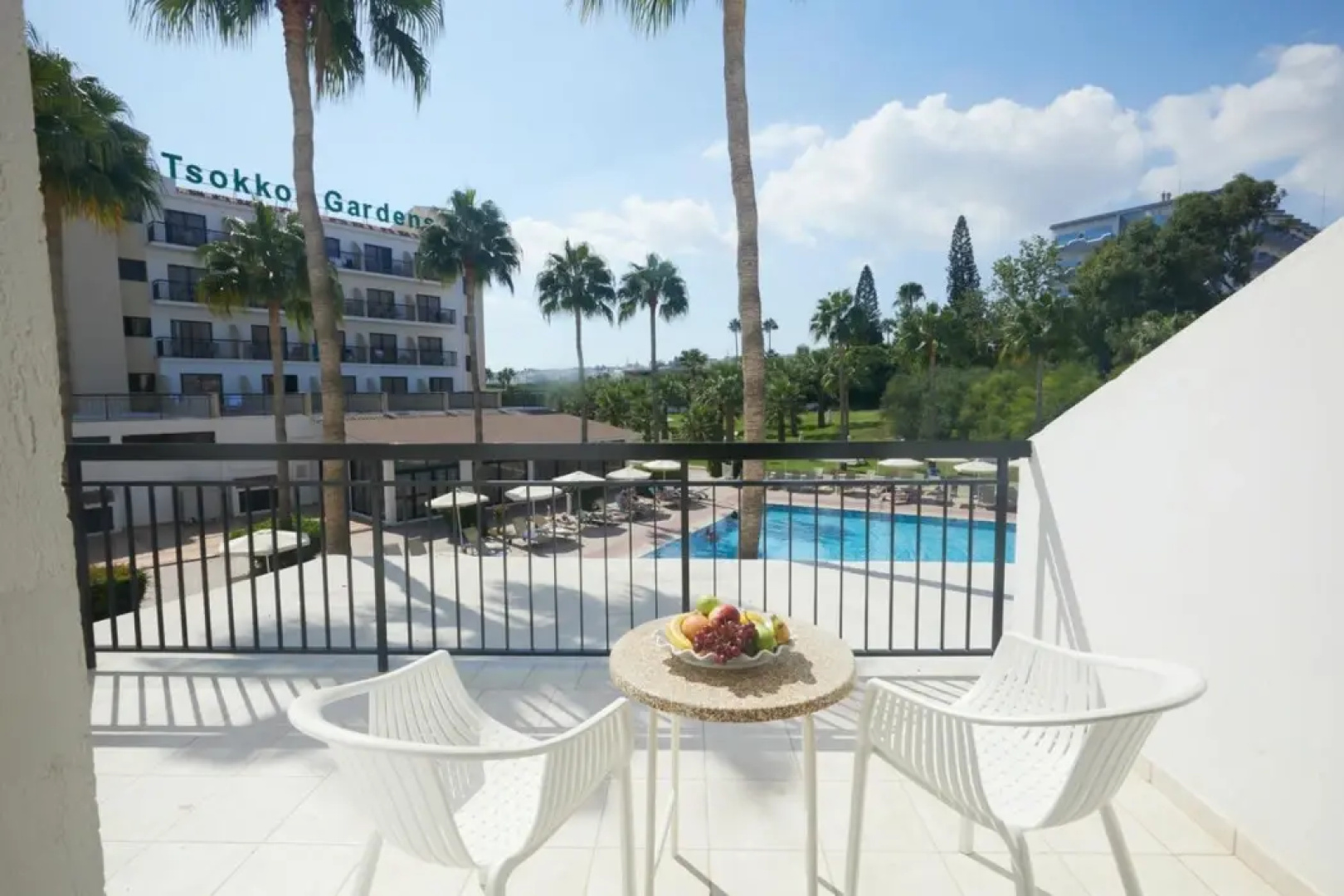 Tsokkos Gardens Hotel & Hotel Apartments