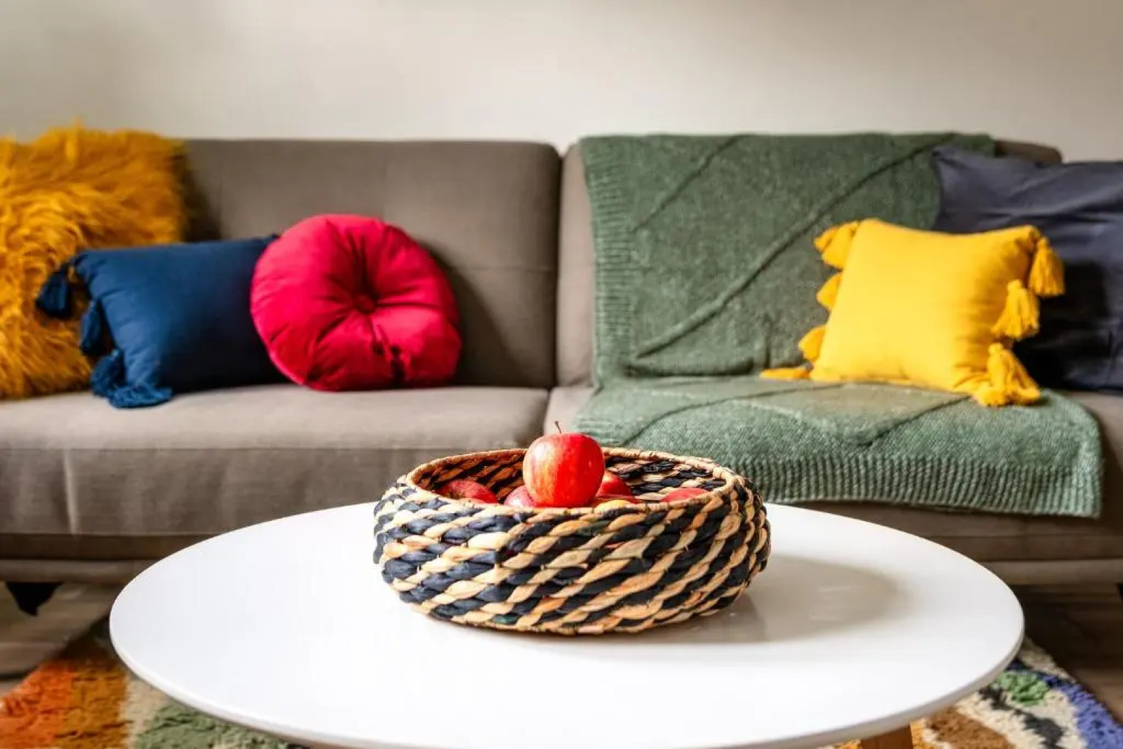 Leven Apartment West Bridgend Dumbarton near Loch Lomond