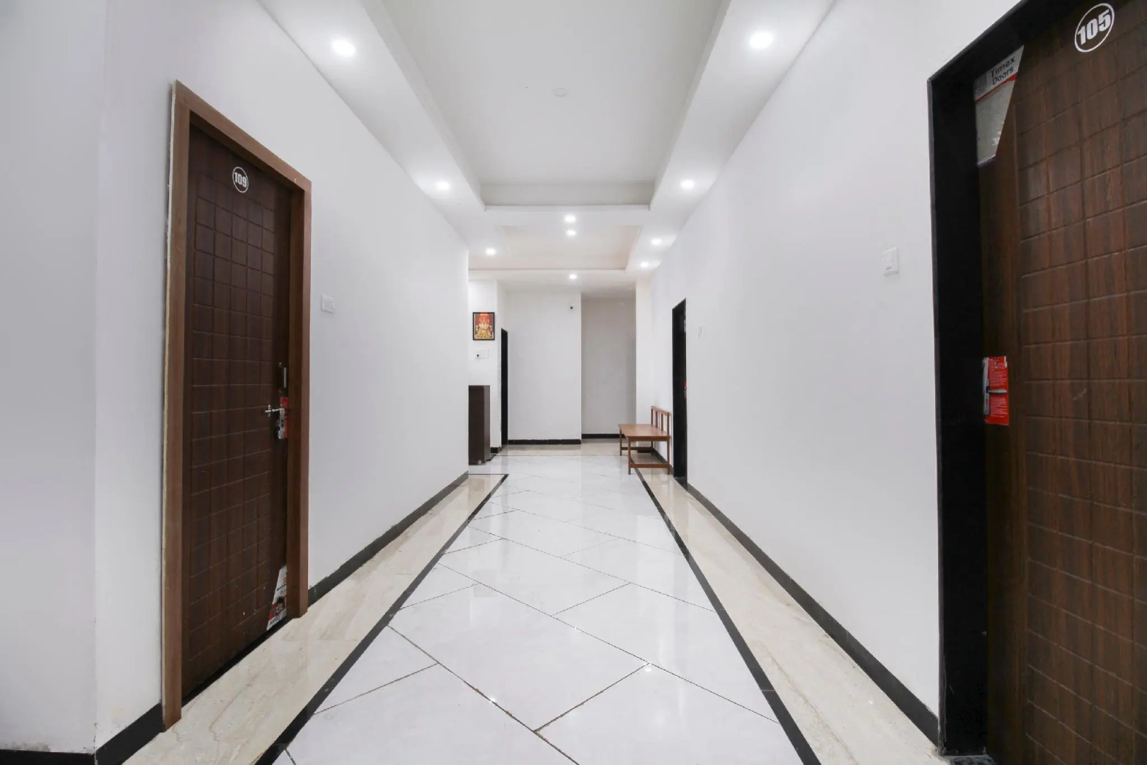 OYO 68030 Hotel Bawarchi Lodge