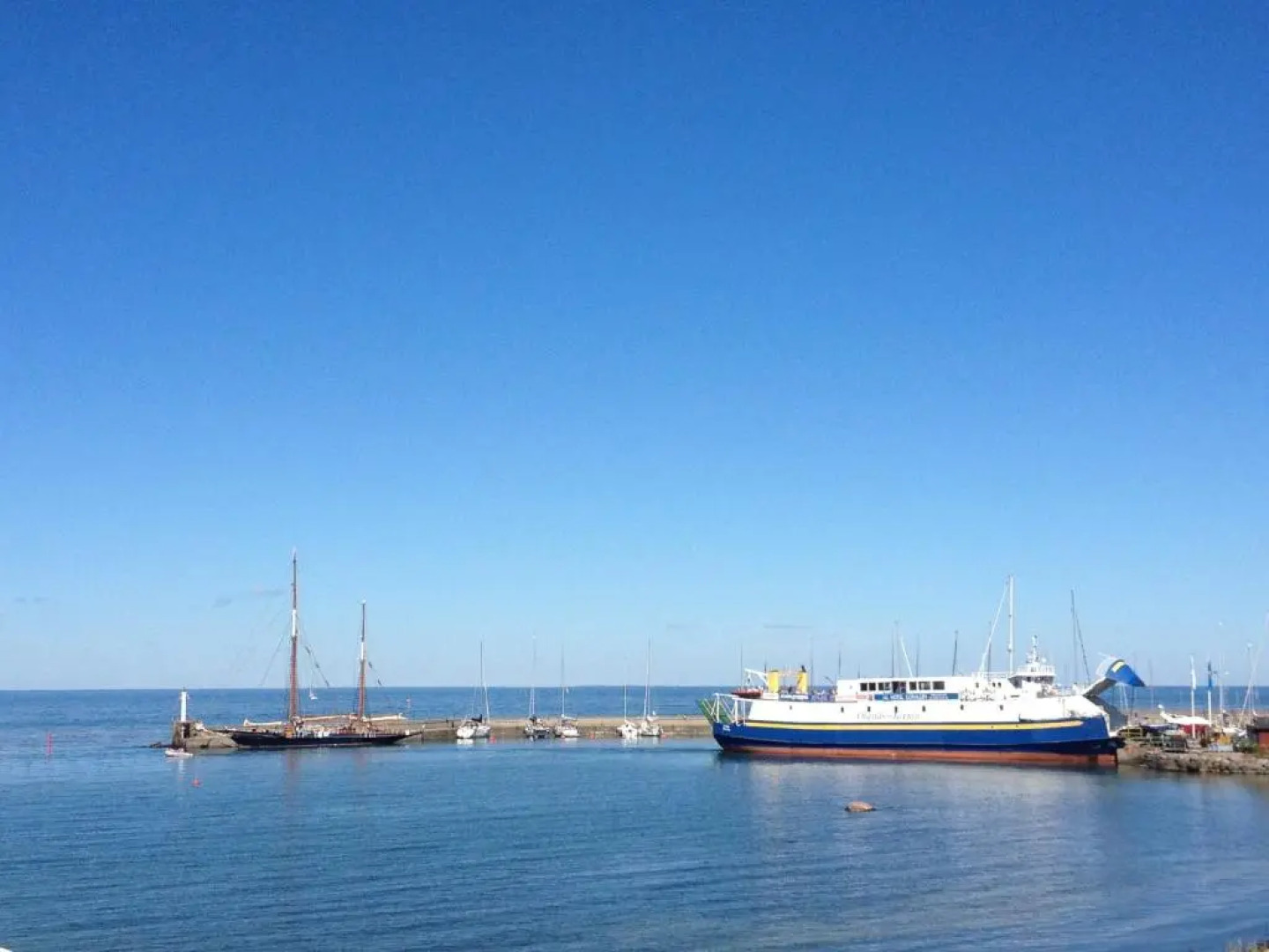 Byxelkroks Marina Sea Resort