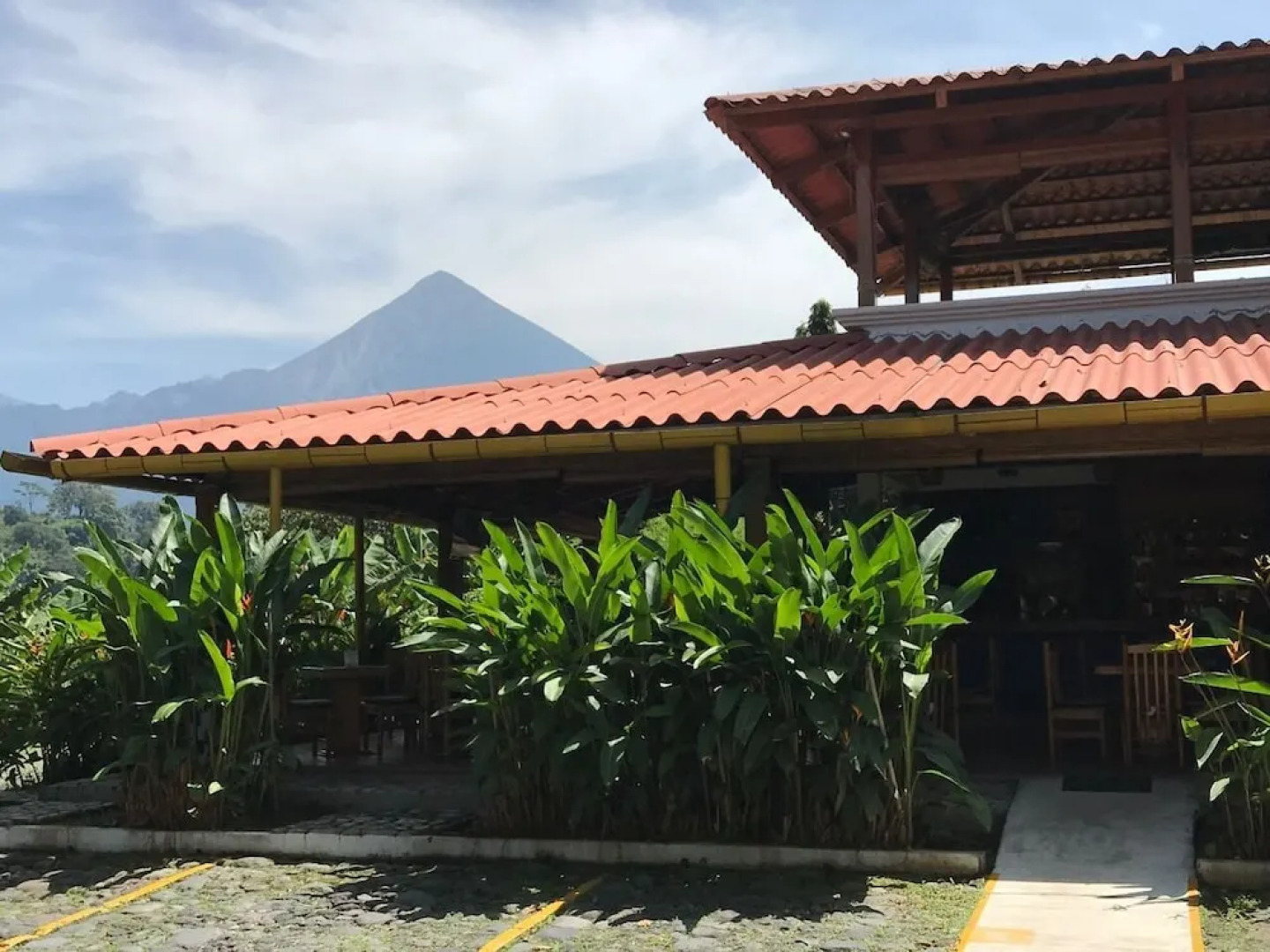 Hotel y Bungalows El Jardín