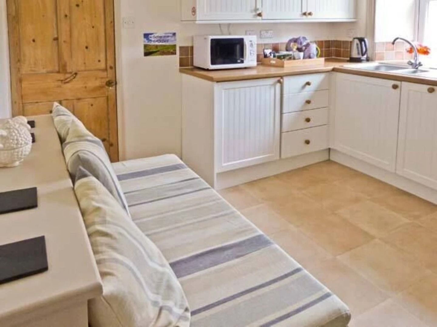 Alpine Cottages No. 4