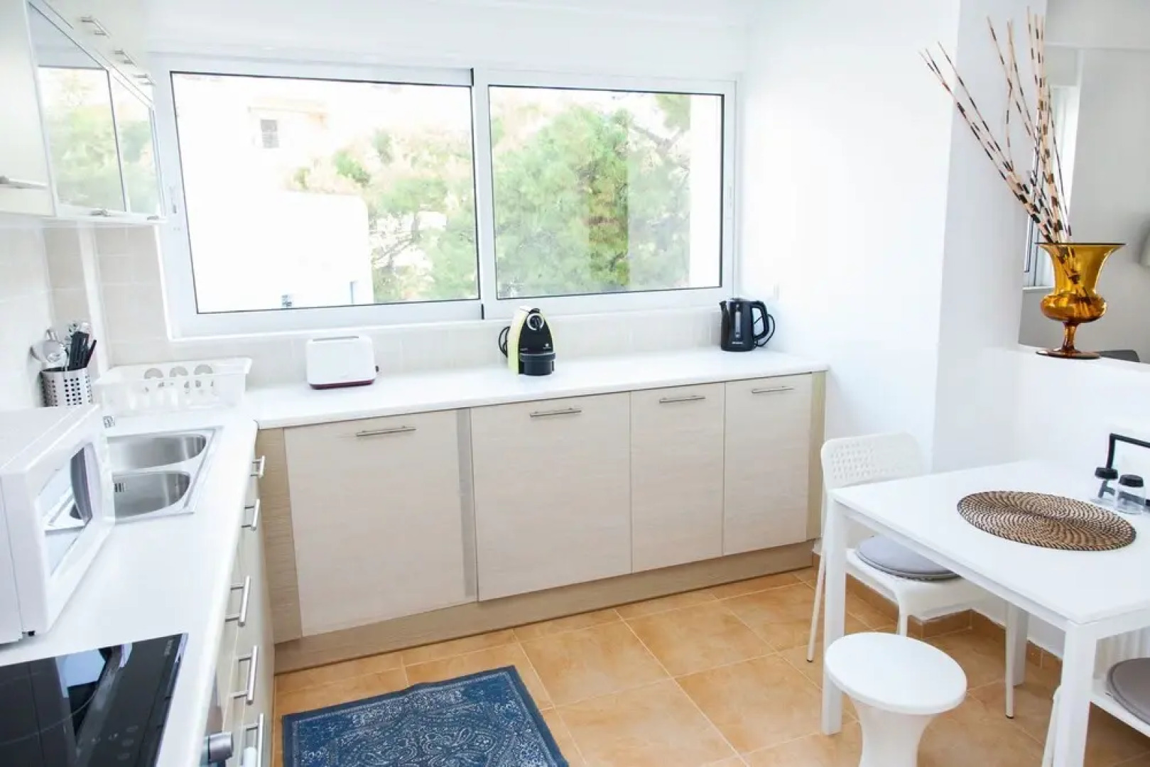 Modern Spacious APT 2BR in Rafina