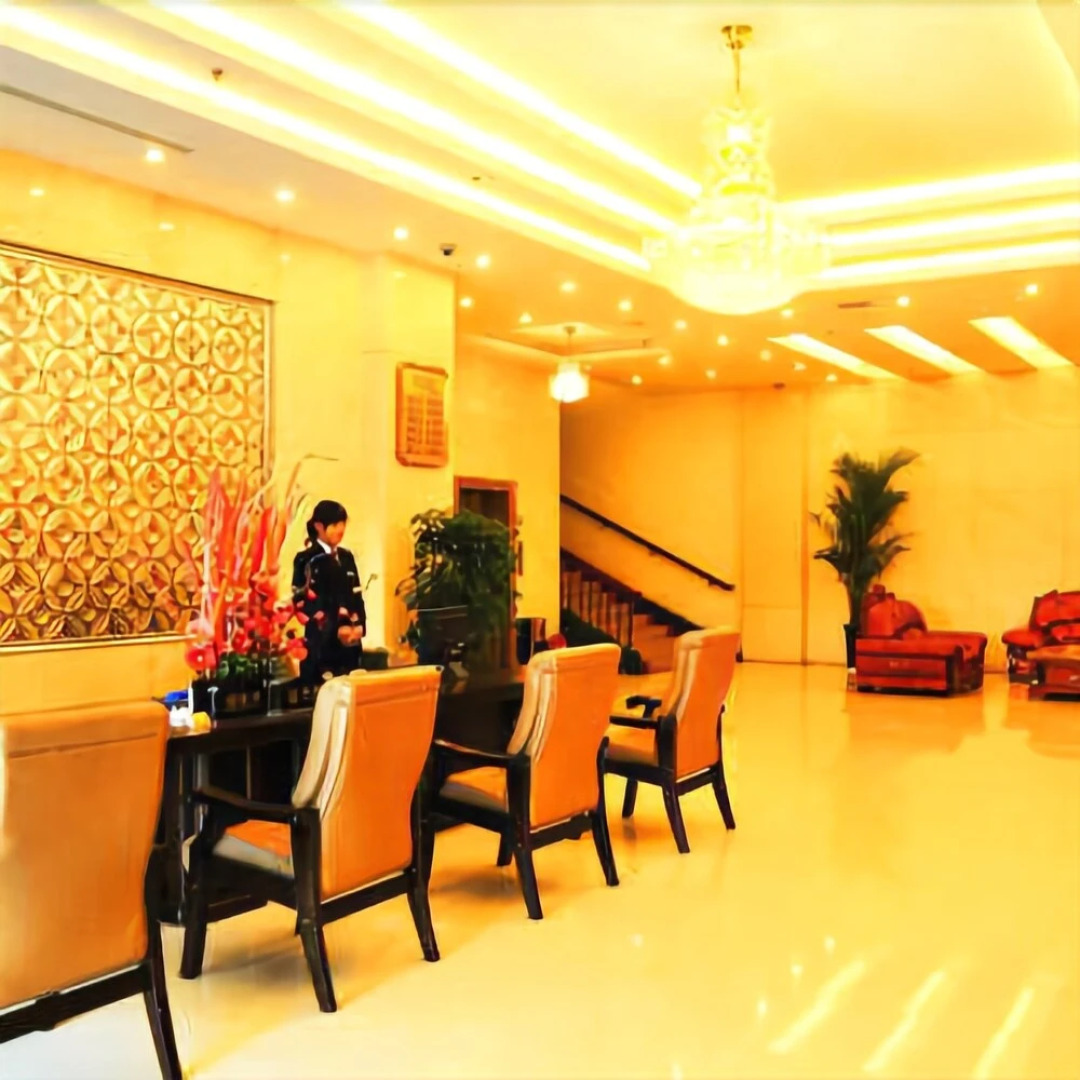 Crown Bussiness Hotel