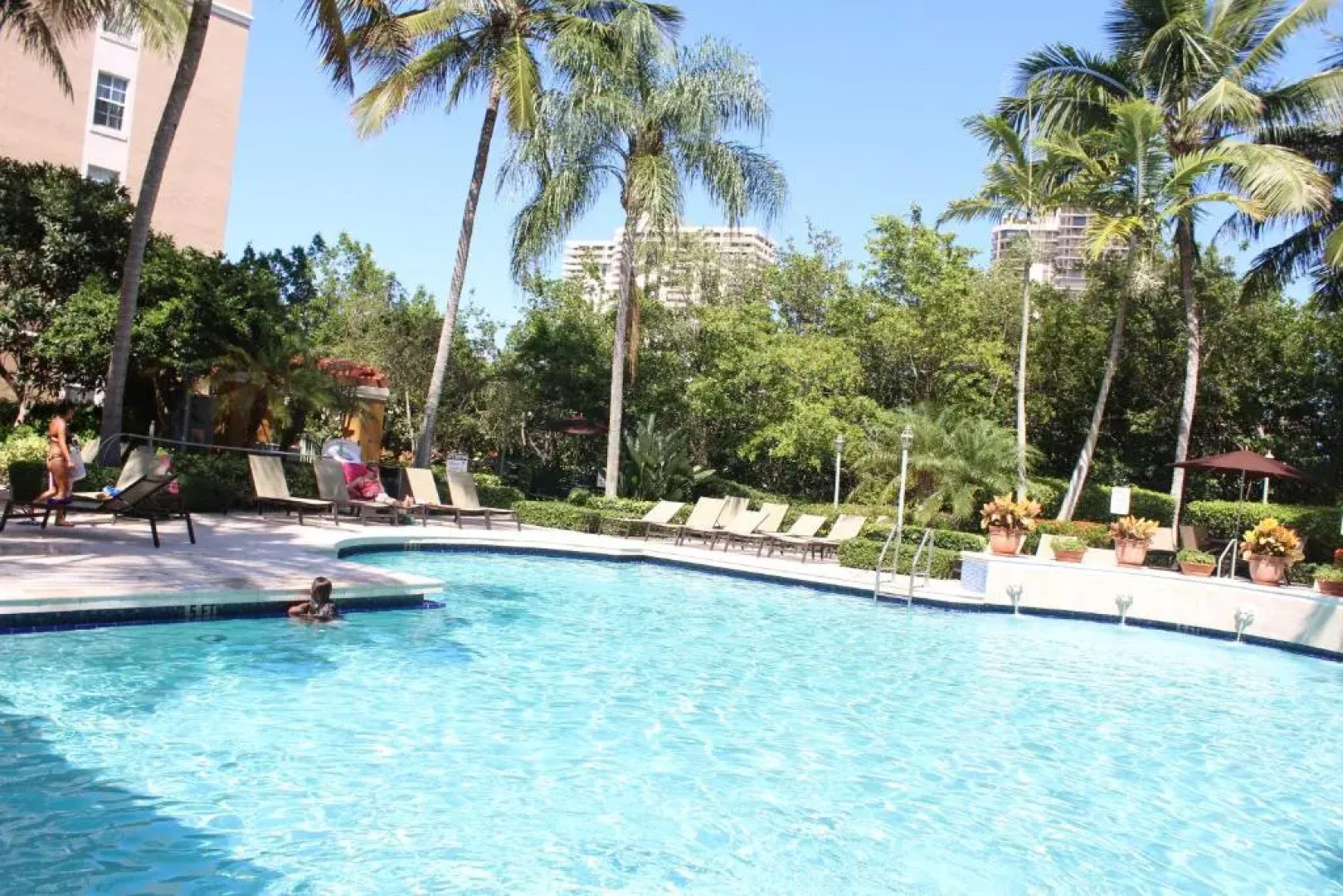 Yacht Club at Aventura Luxurious 1 Bed 1 Bath