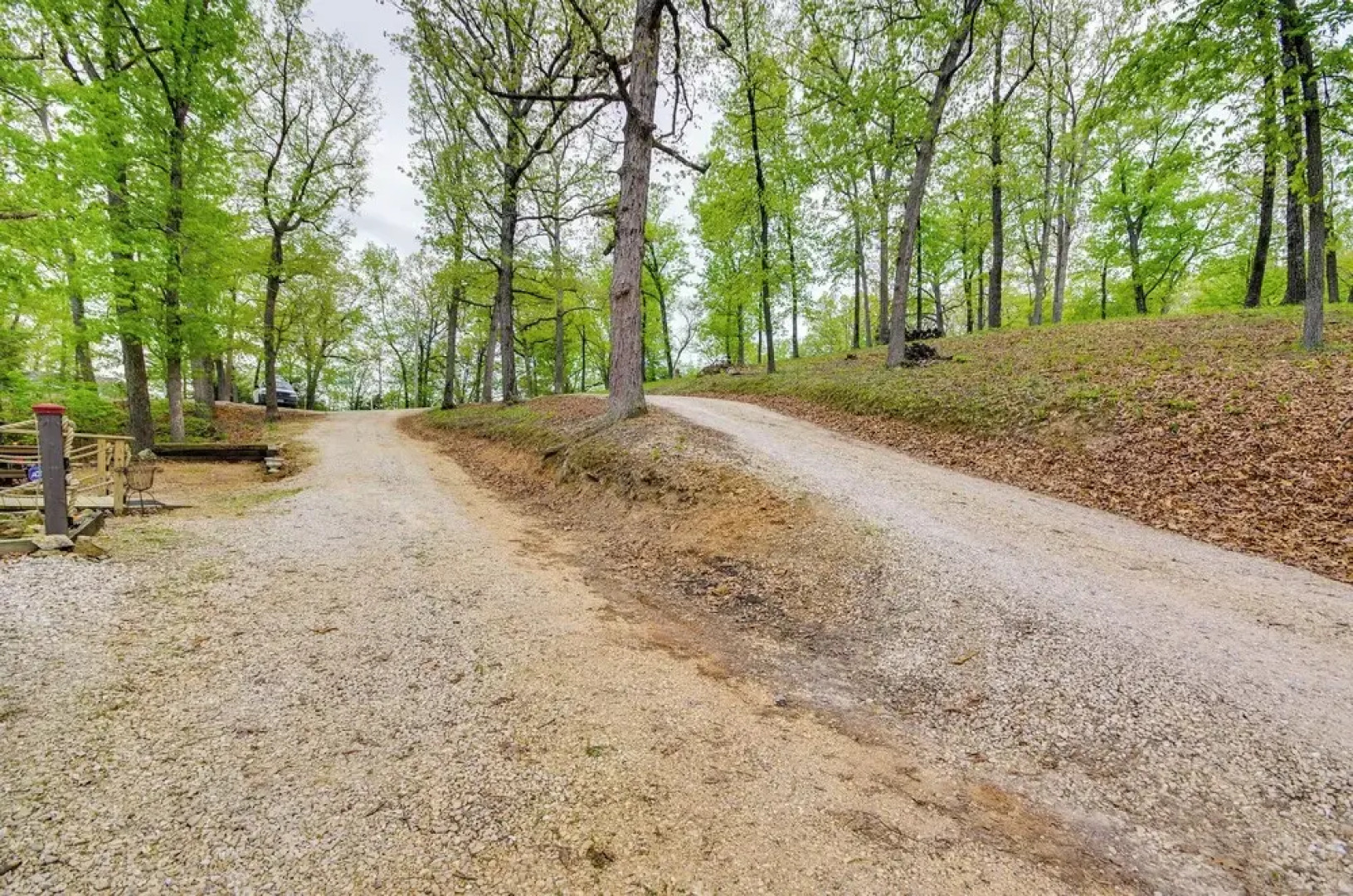 Waterfront Ozarks Home w/ Hot Tub, Bar & Dock