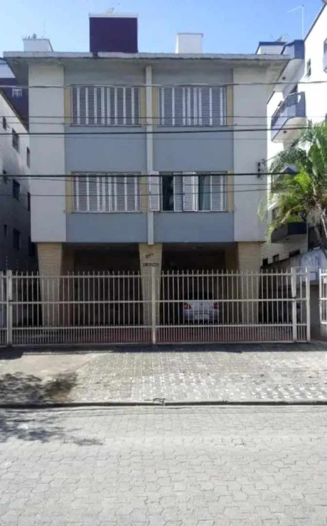 Praia Grande Apartamento Aconchegante pertinho da Praia - 300m