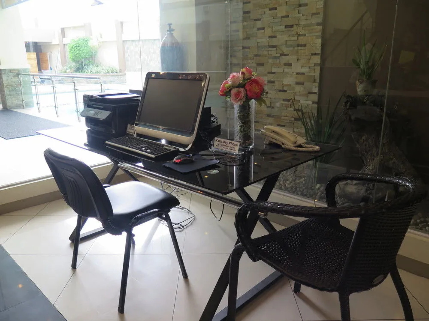 Circle Inn - Iloilo City Center