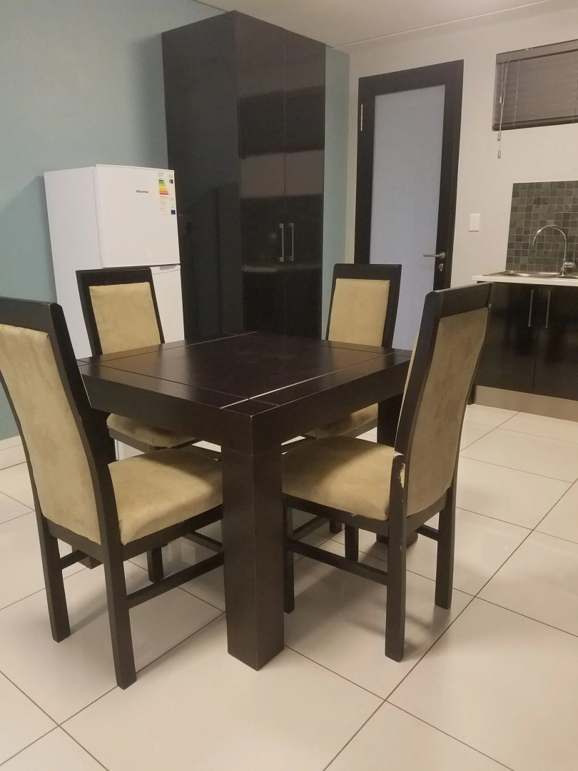 77 On independence Avenue