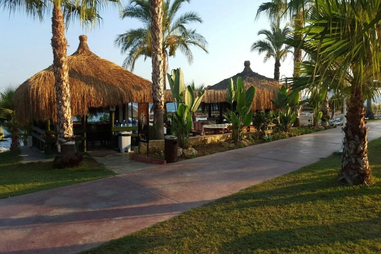 Oz Hotels İncekum Beach Resort