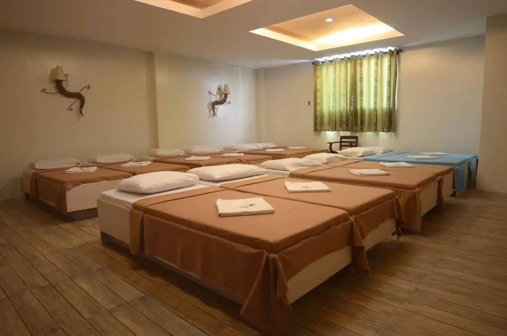 Reyna's The Haven and Gardens