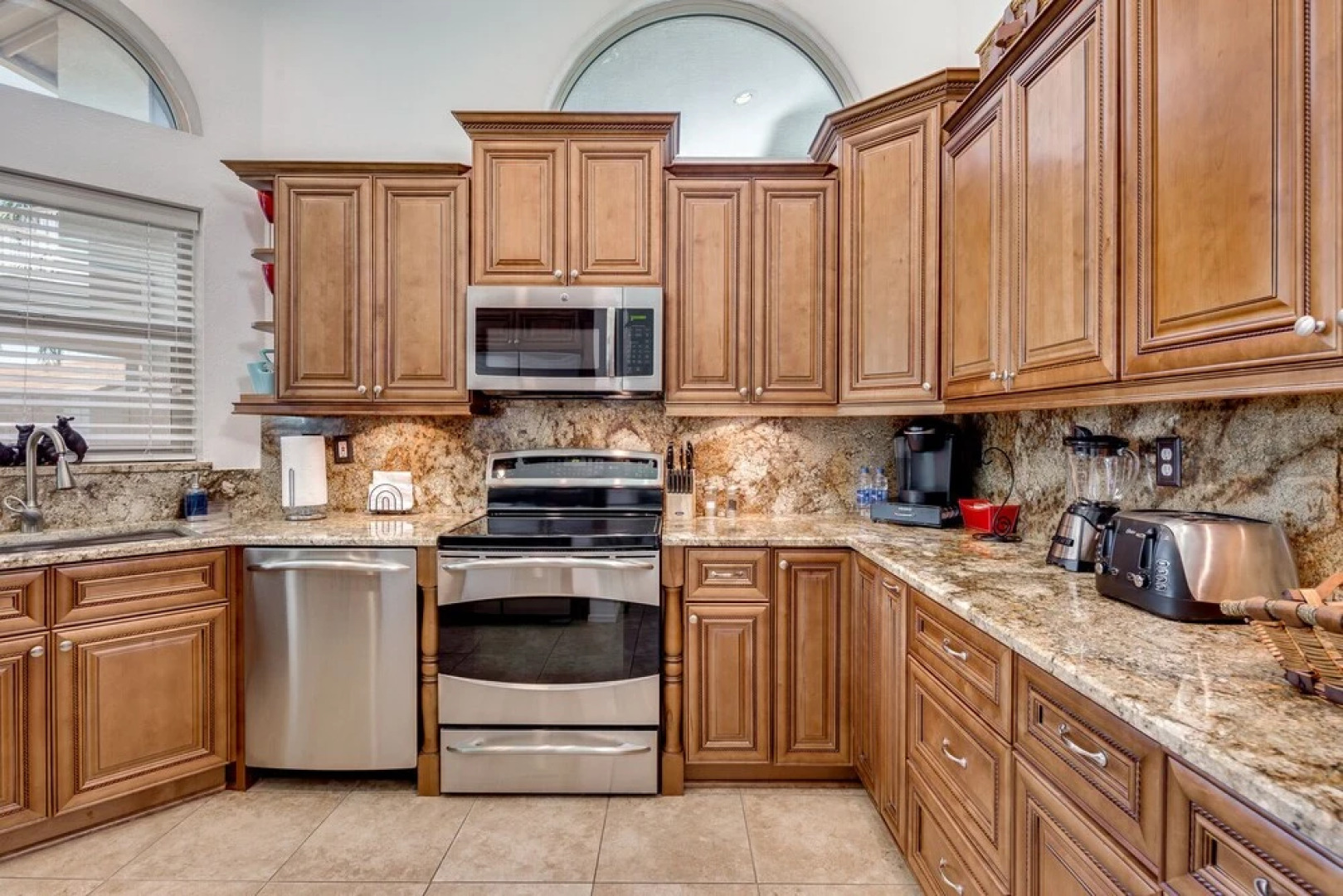 Sack Dr 3 Bedrooms 2 Bathrooms Home