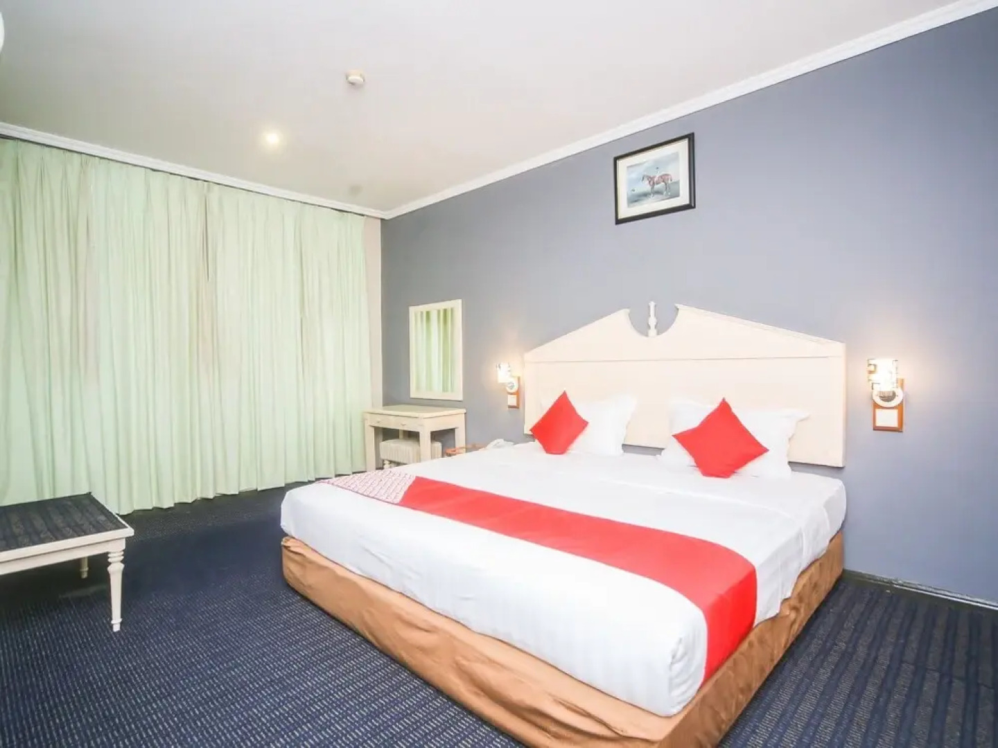 OYO 563 Jockey Lodge Hotel