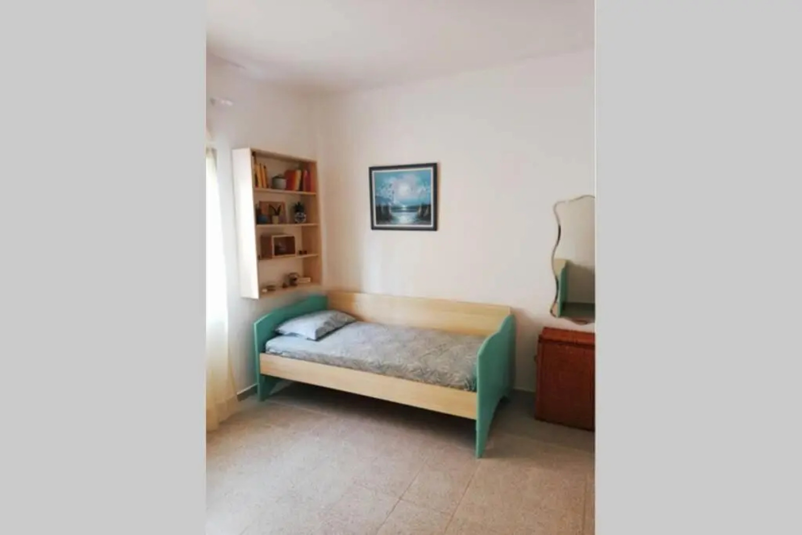 Spaceous house w/ balcony,fireplace&Lovely view