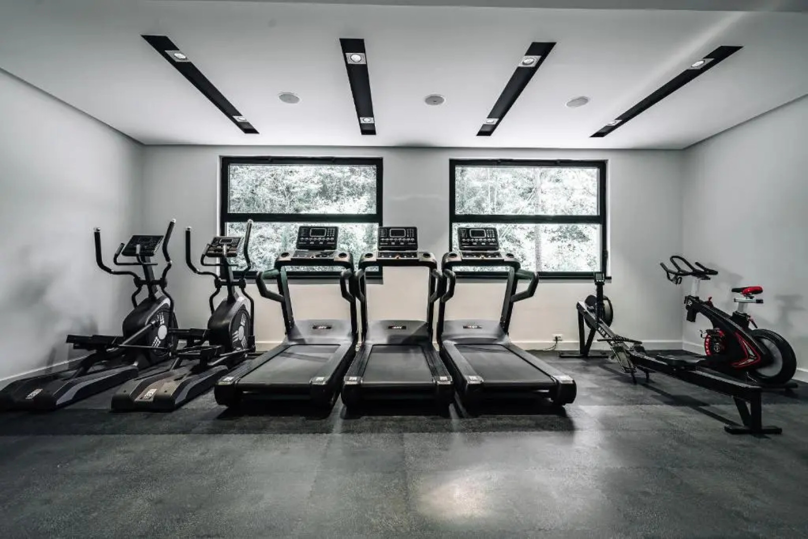 Comfort studio with sea view and swimming pool